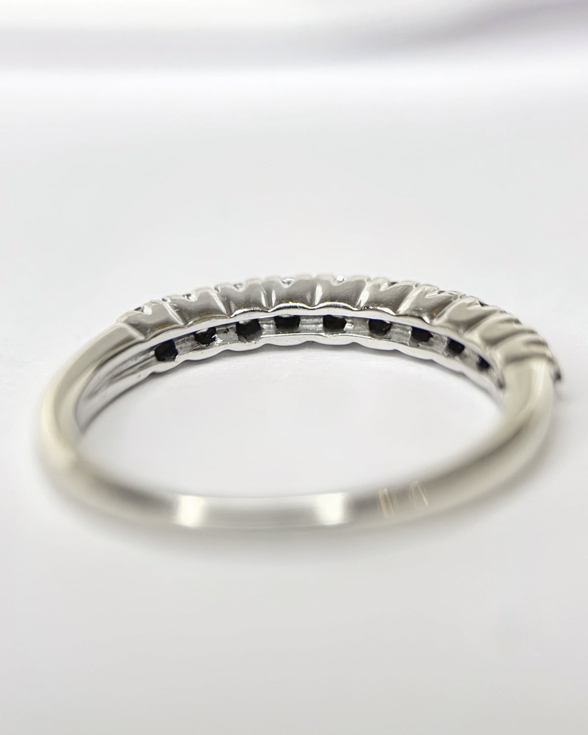 Demi-Alliance Diamants 0.30 carat 2.3mm "Murielle" - Elliade Paris