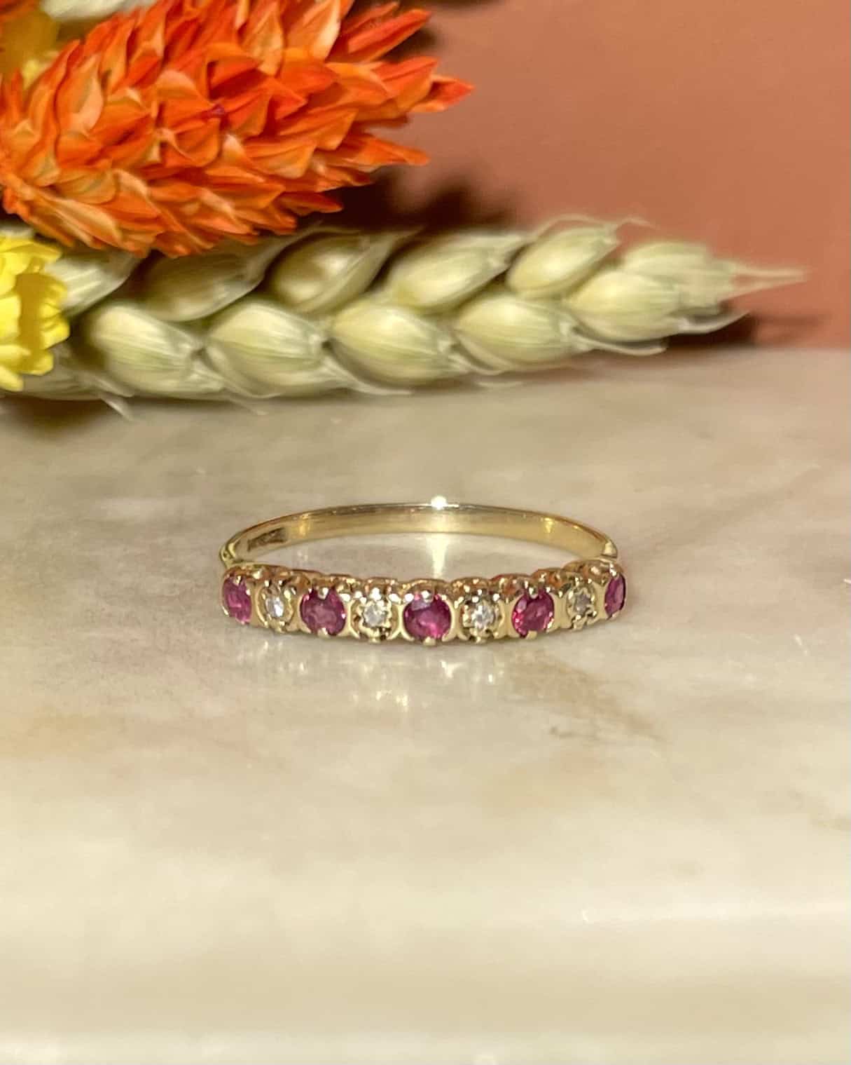Demi-Alliance Rubis & Diamants "Linda" - Elliade Paris