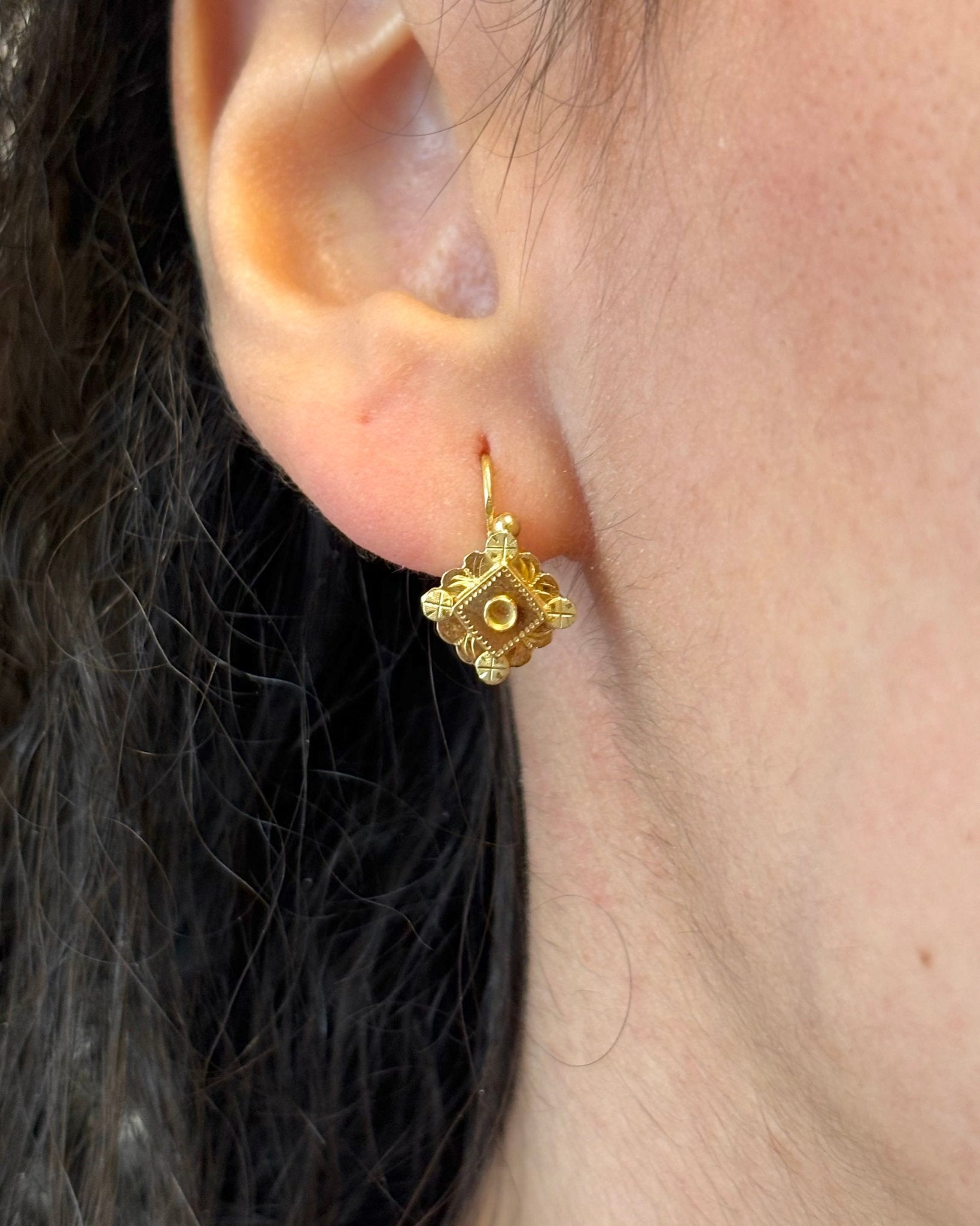 Dormeuses Or Jaune 18 carats "Olymiane" - Elliade Paris