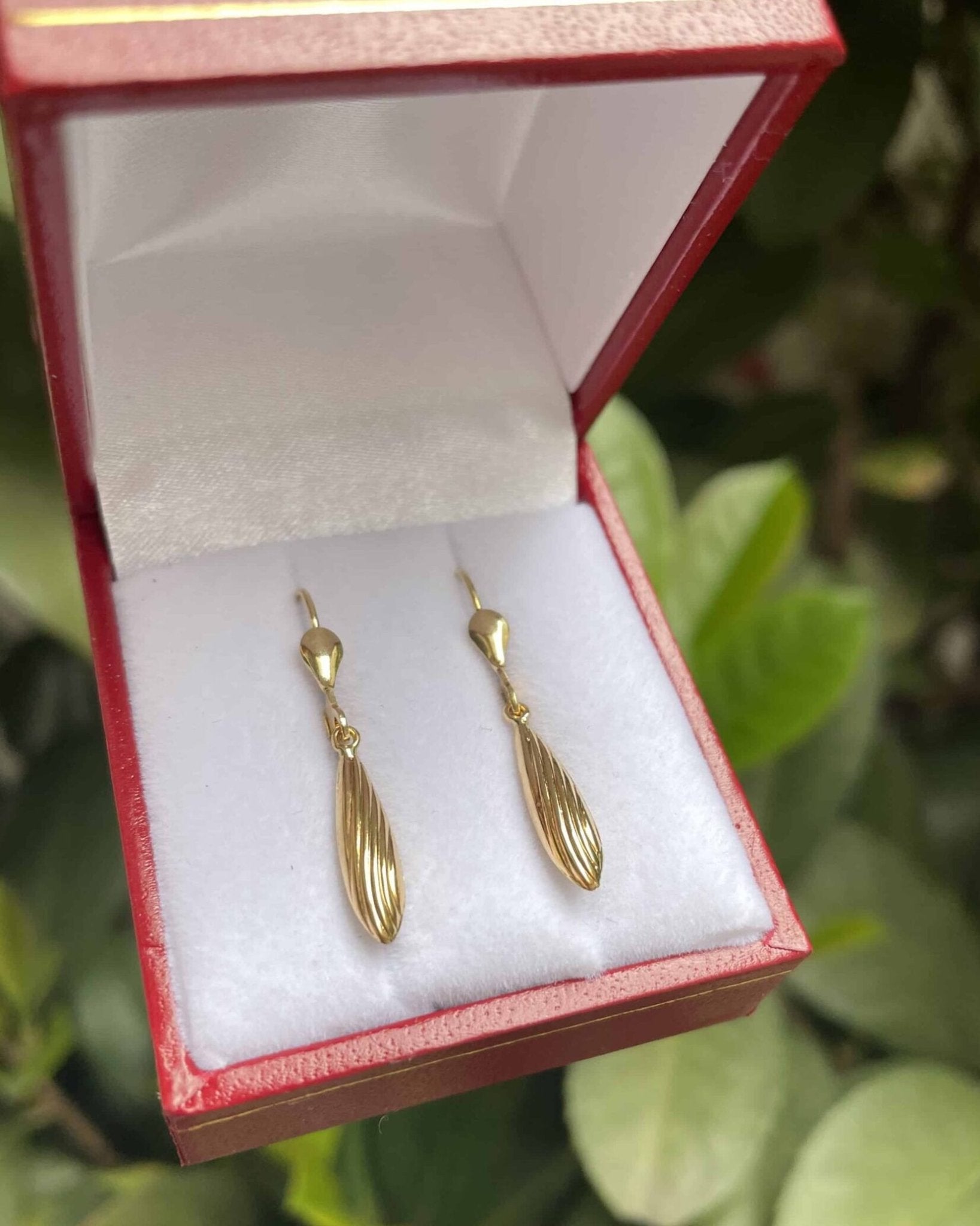 Dormeuses Vintage Or jaune 18 carats "Eliana" - Elliade Paris