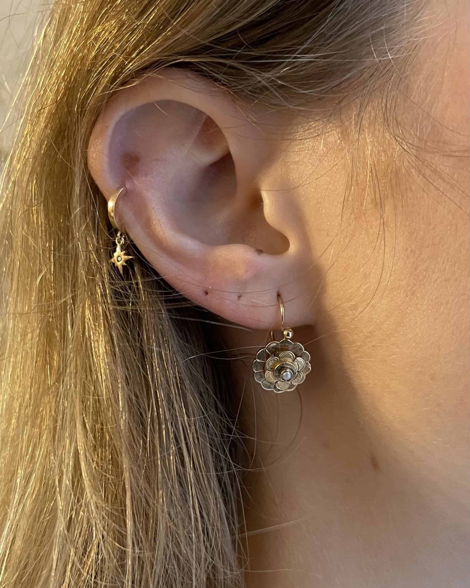 Dormeuses Vintage Perles Fleurs "Scarlett" - Elliade Paris