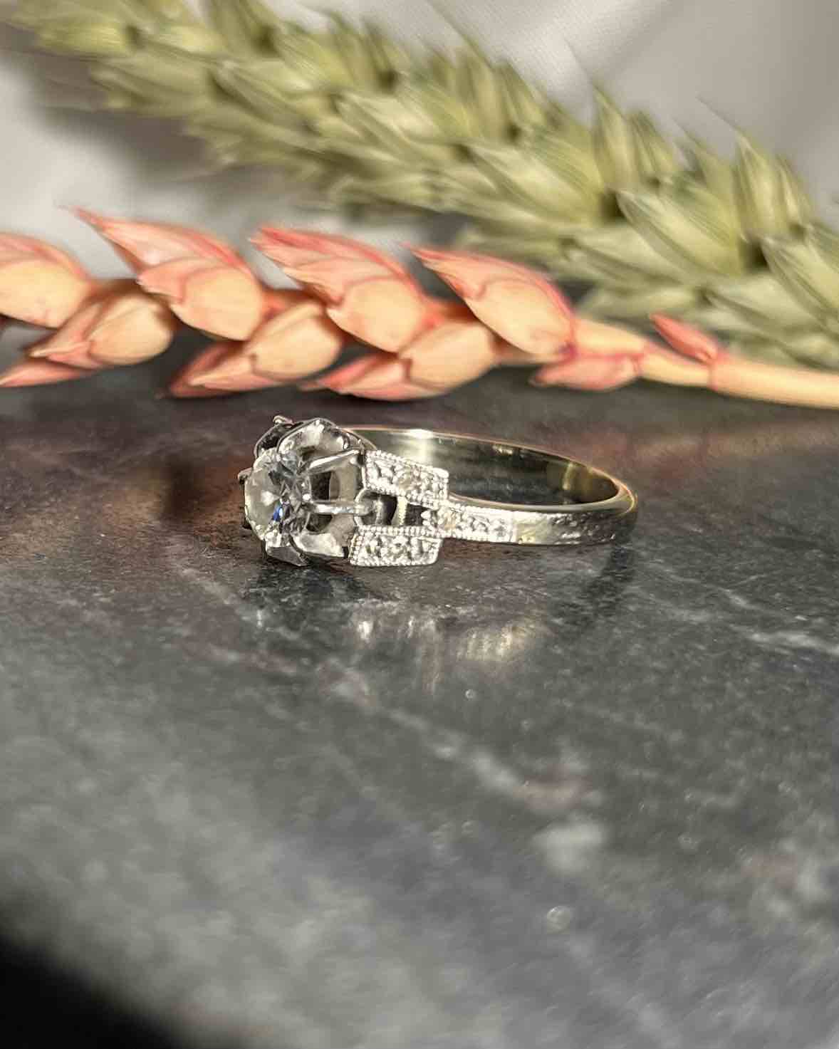 Bague Art Déco Diamant 0.40 carat "Ellie"