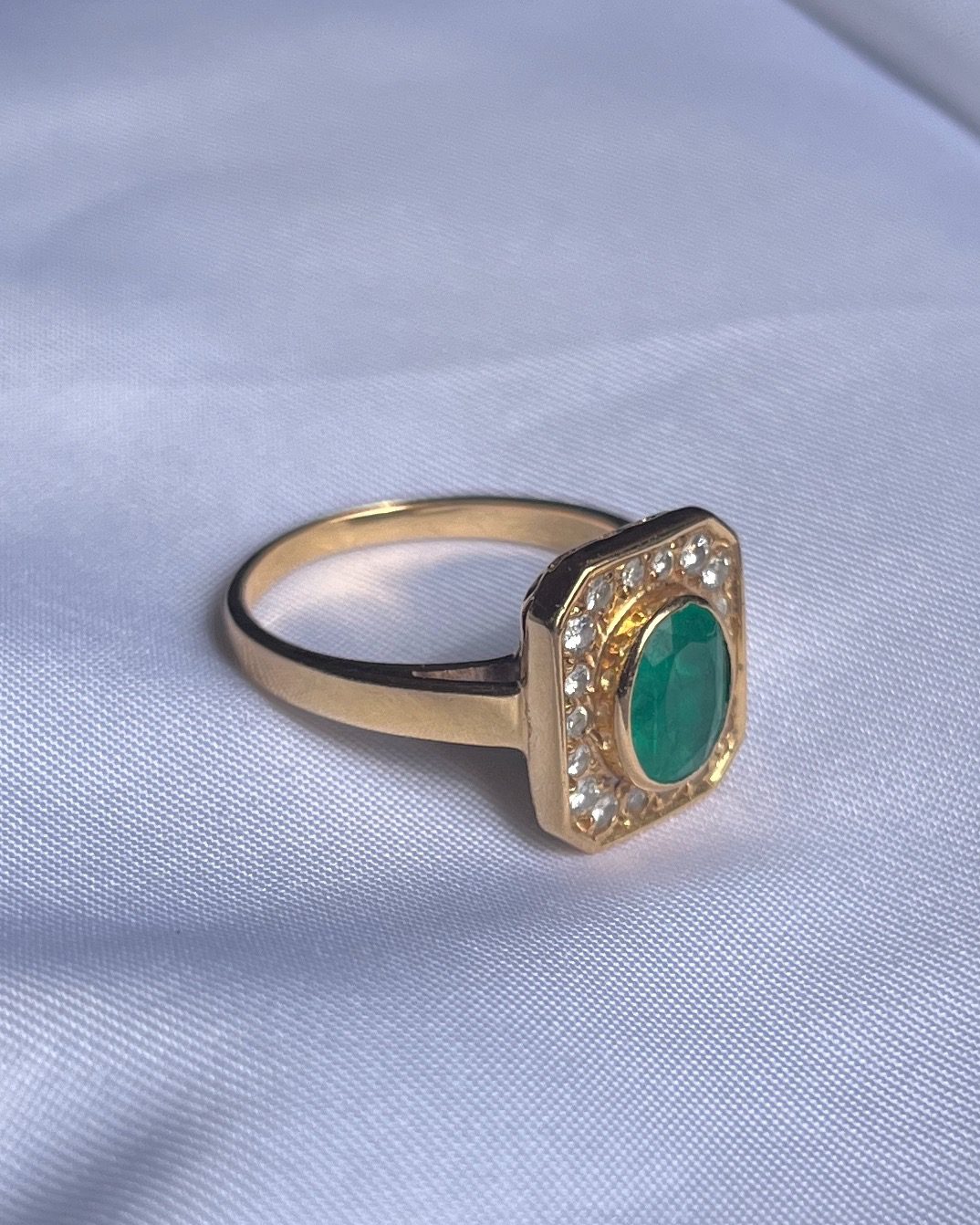 Bague style Art-déco émeraude & diamants "Capri"