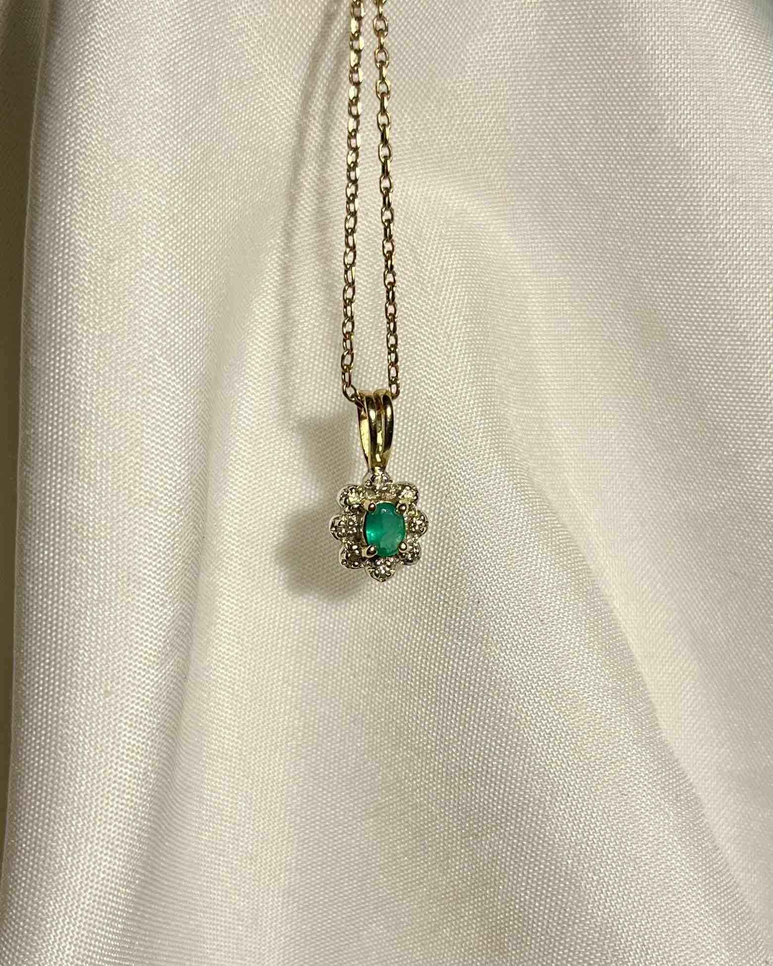 Pendentif émeraude & diamants "Amanda"