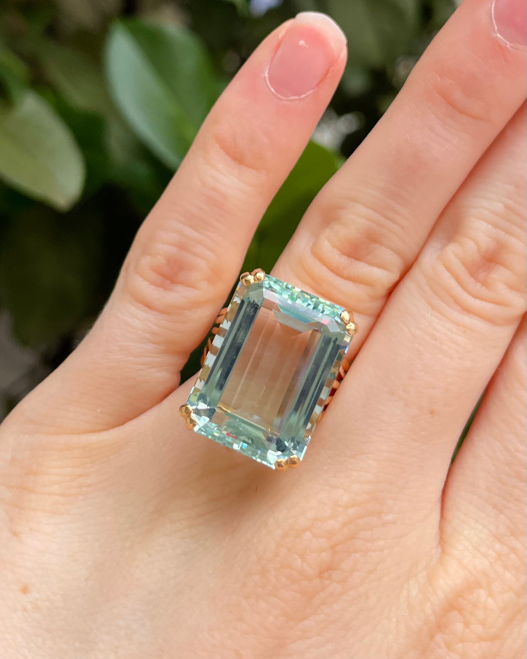 Cocktail Aigue-Marine 22.20 Carats "Luna"