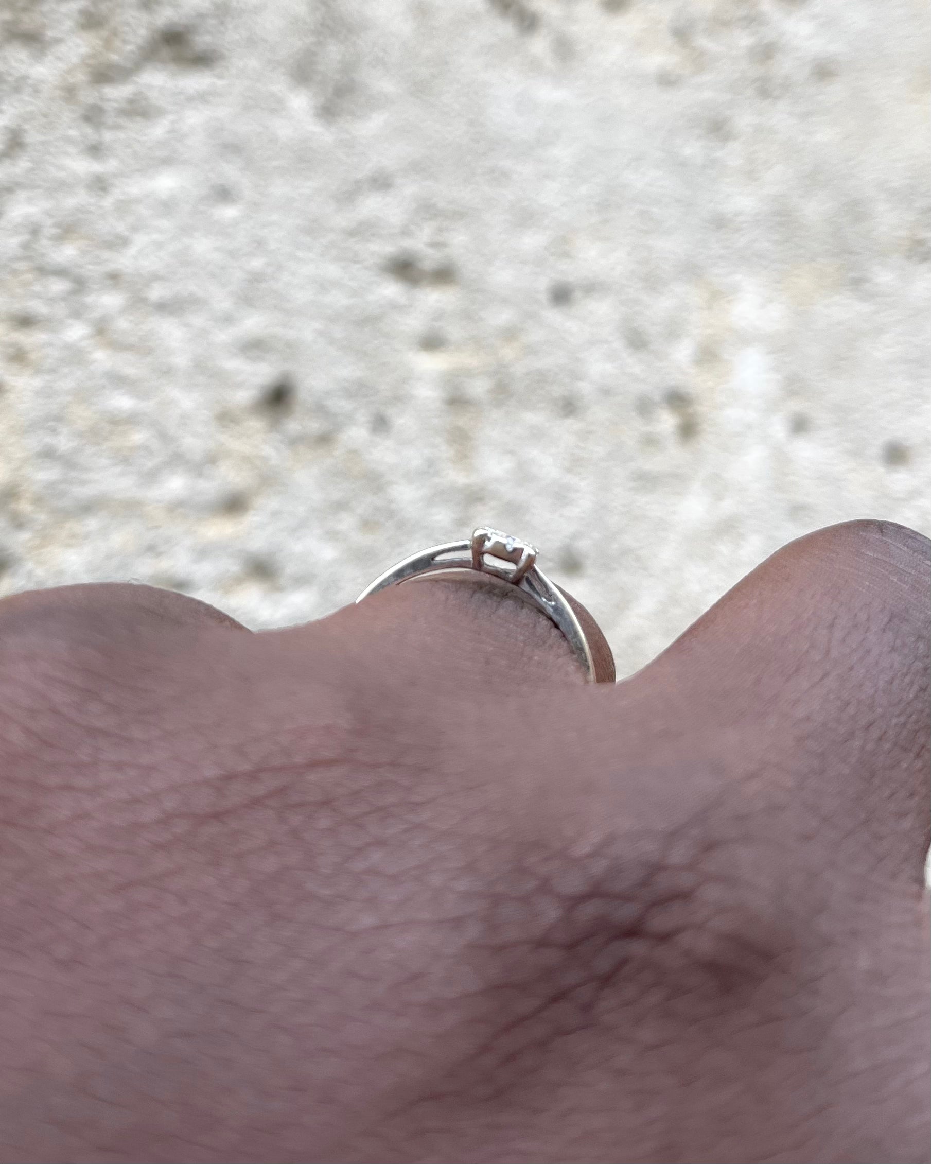 Anillo solitario de diamantes "Luijo"