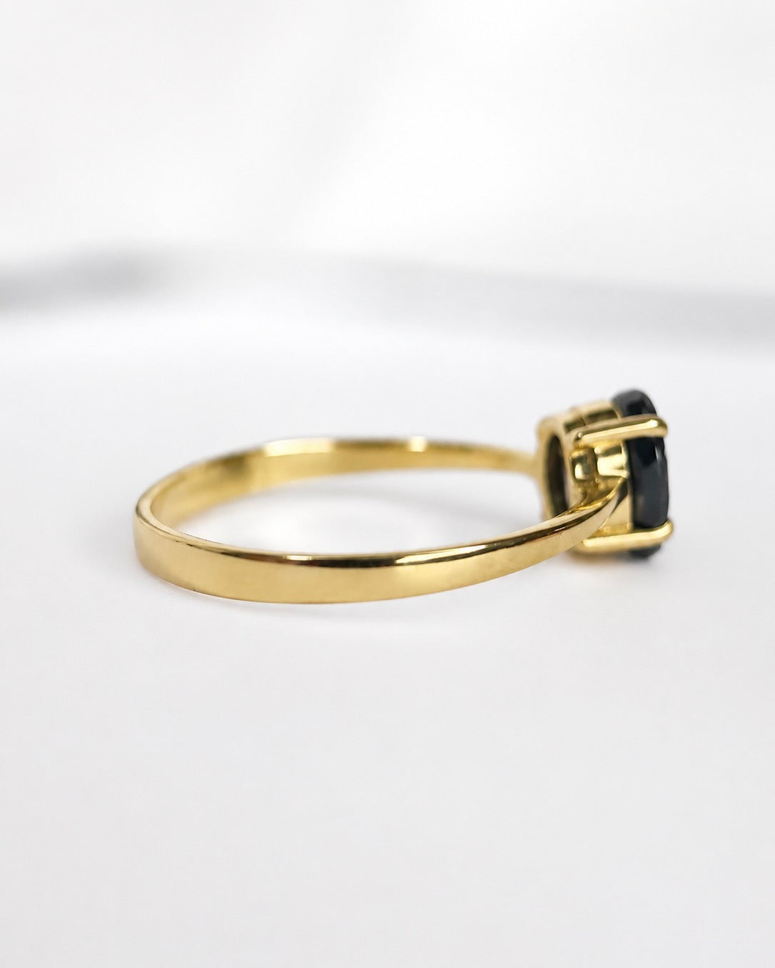 Bague Solitaire Saphir 1.12 carat "Antoine"