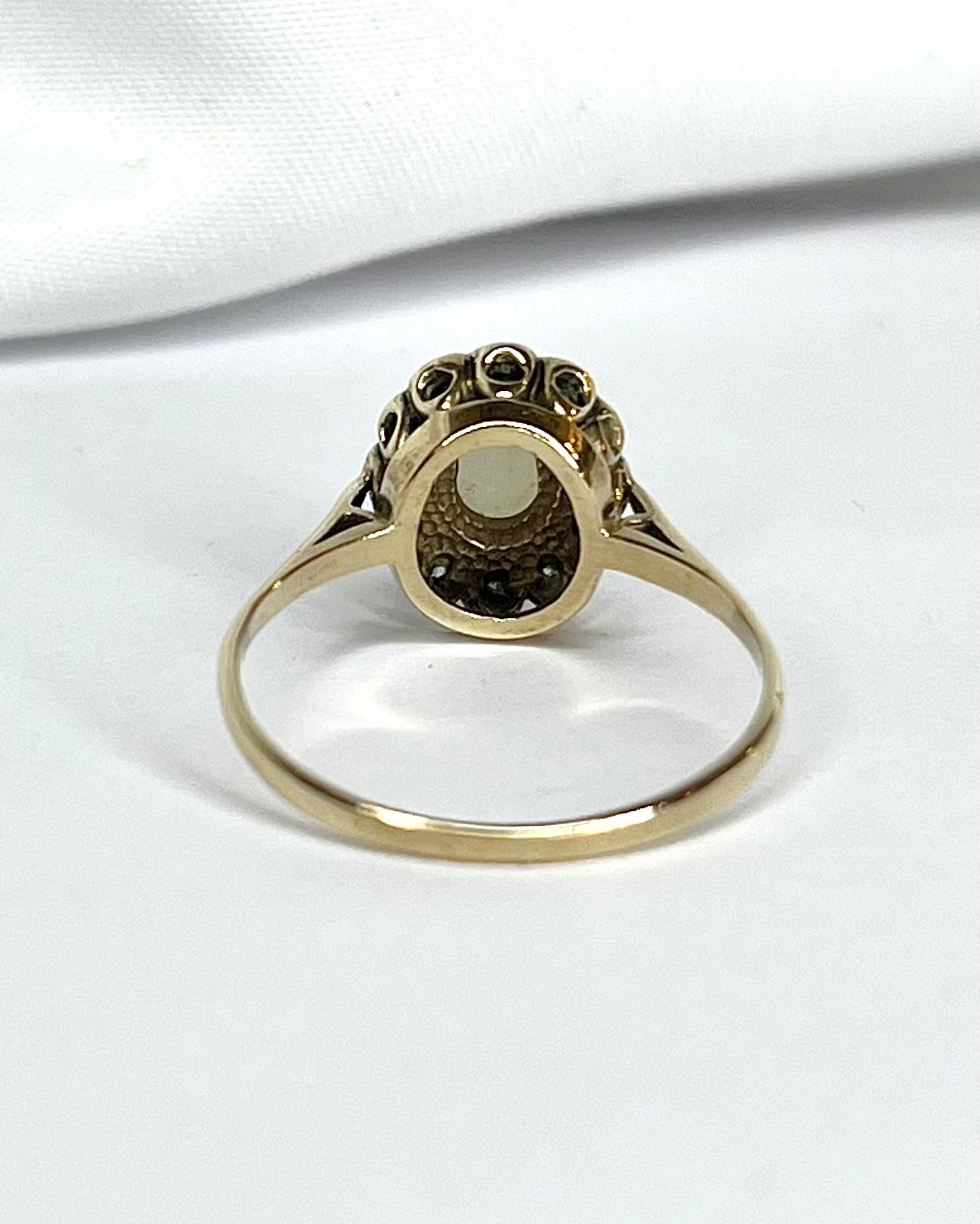 Anillo Marguerite Ópalo y Diamantes "Silya"