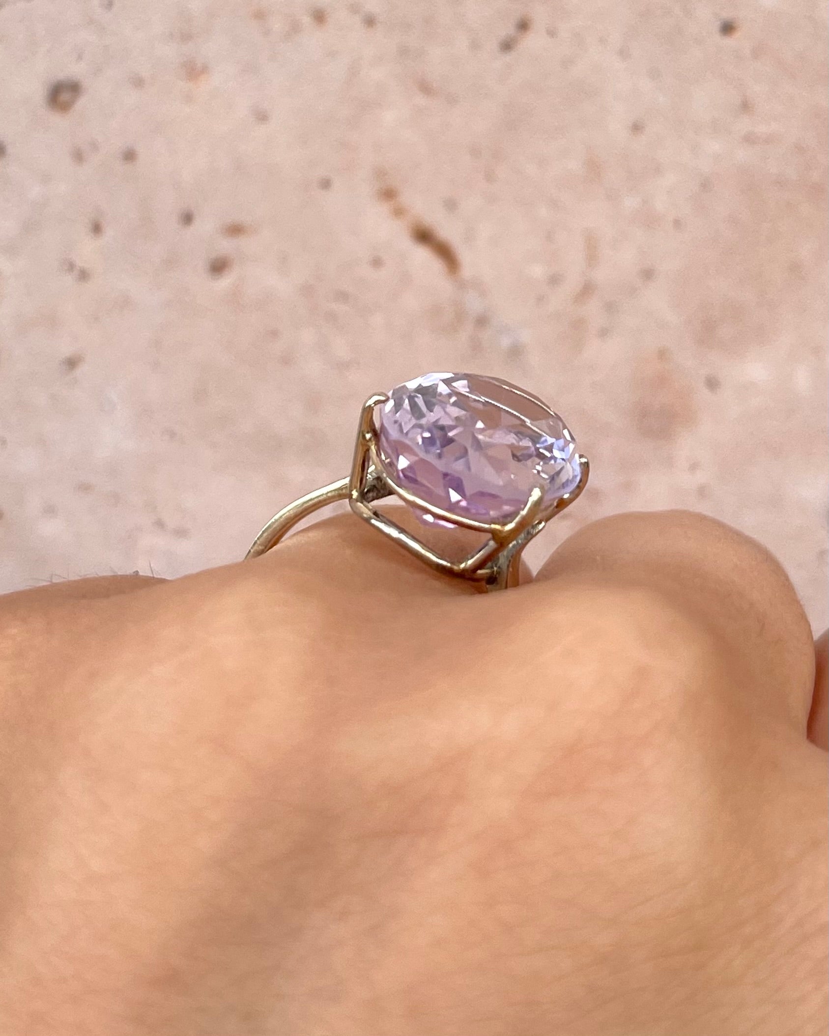 Anillo Cóctel Amatista 11.65 quilates "Manuela"