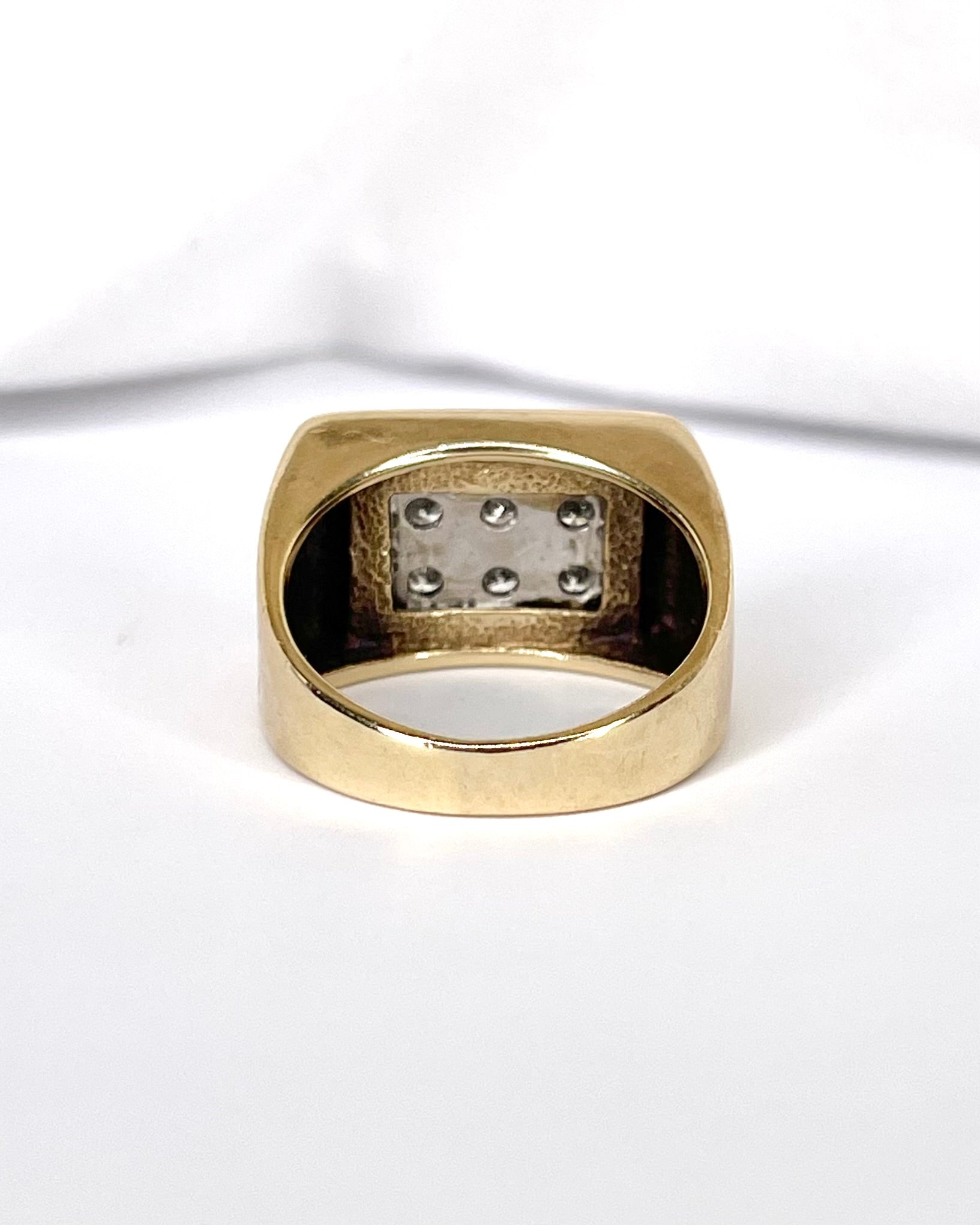 Anillo Tank Diamantes 1.20 quilates y Oro 9.15g "Océane"