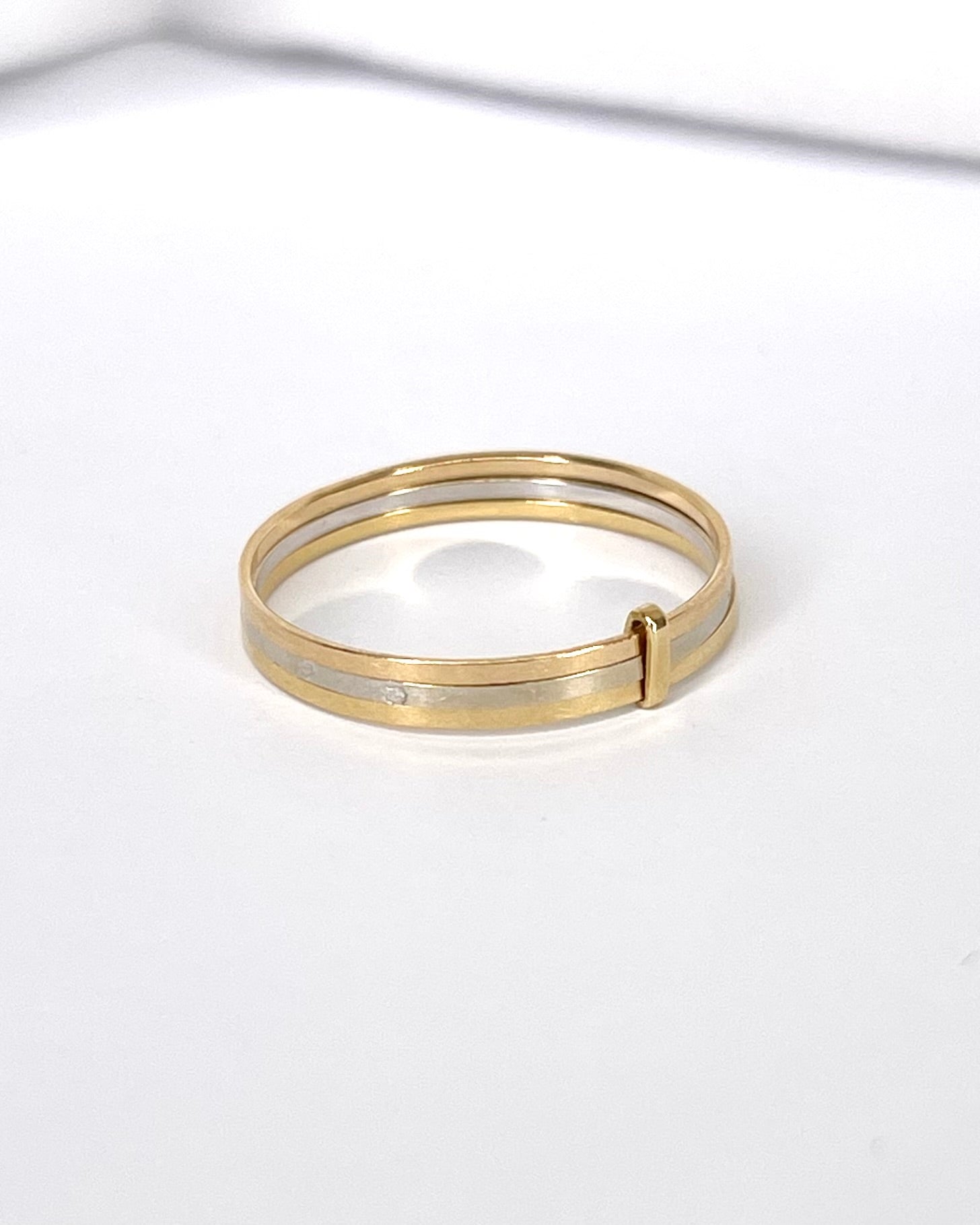 Anillo Semanario Tres Oros 2.8 mm "Gaelle"