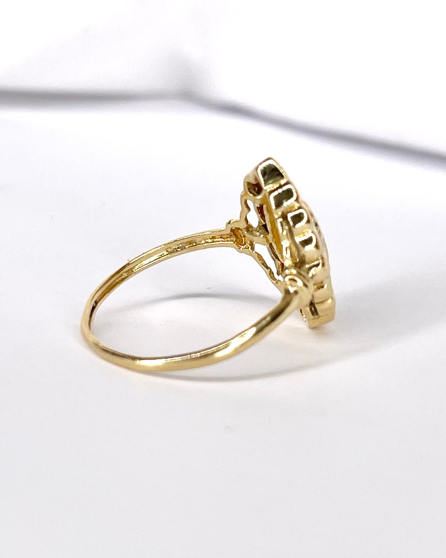 Anillo estilo Art Déco 17 rubíes 0,54 quilates y diamantes "Dana"
