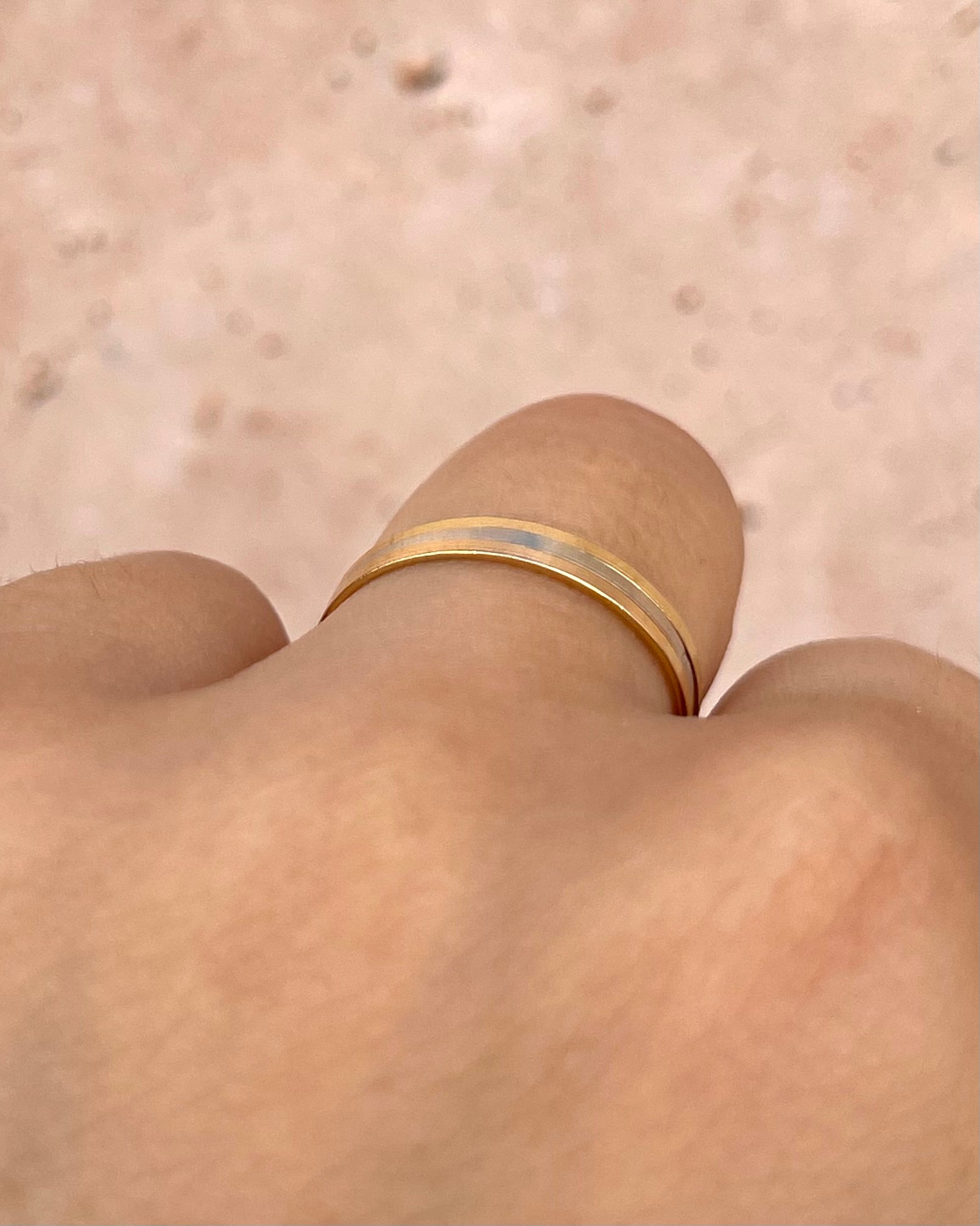 Anillo Semanario Tres Oros 2.8 mm "Gaelle"