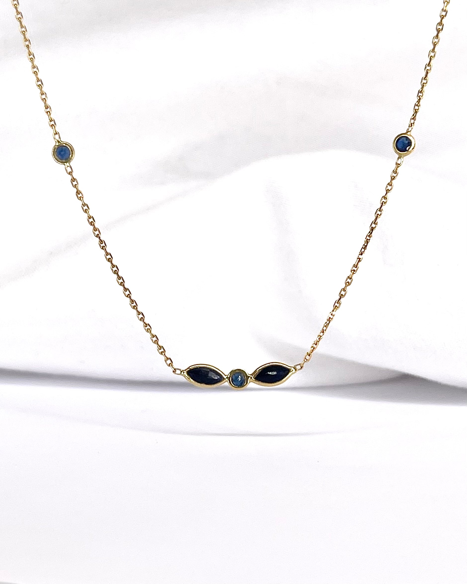 Collar de zafiros "Judith"