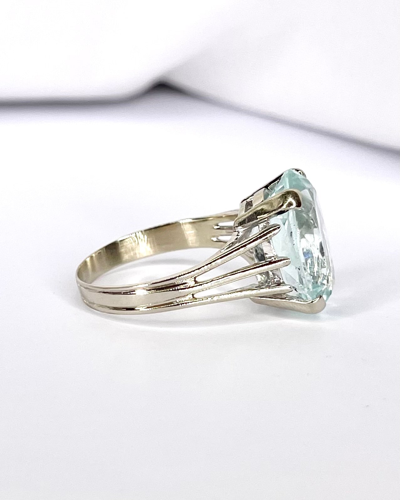 Bague Cocktail Aigue-Marine 8.90 carats "Clara"