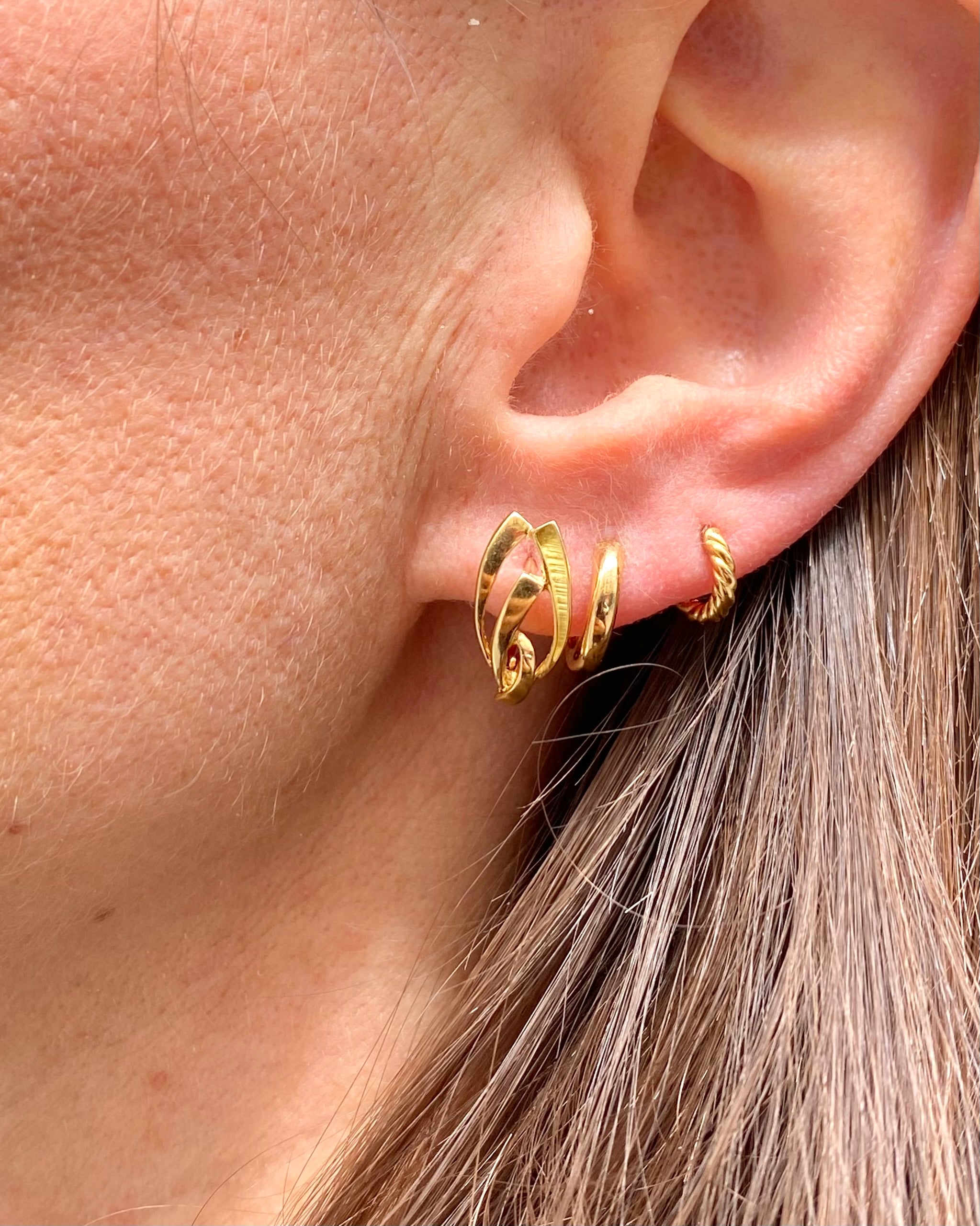 18-Carat Yellow Gold Earrings & 2.16g Gold "Margaux"