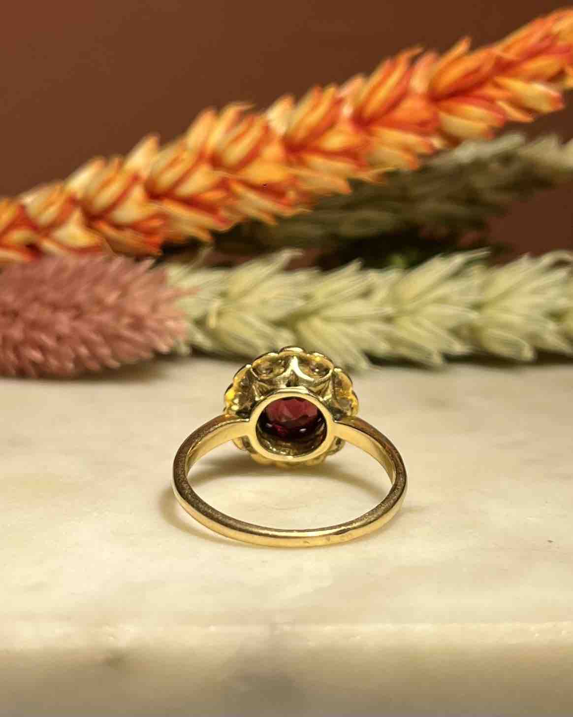 Bague marguerite Grenat "Solène"