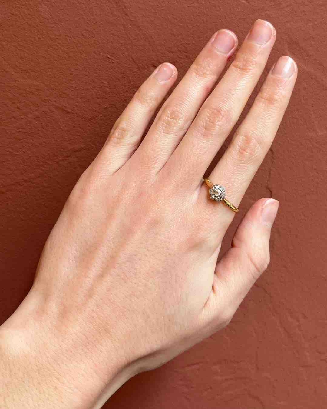 Anillo de diamantes Art Déco "Manuela"