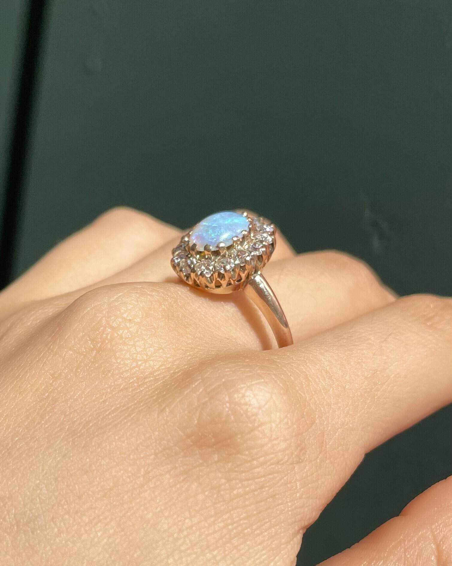 Marguerite Vintage Opale 1 Carat & Diamants "Kelya" - Elliade Paris