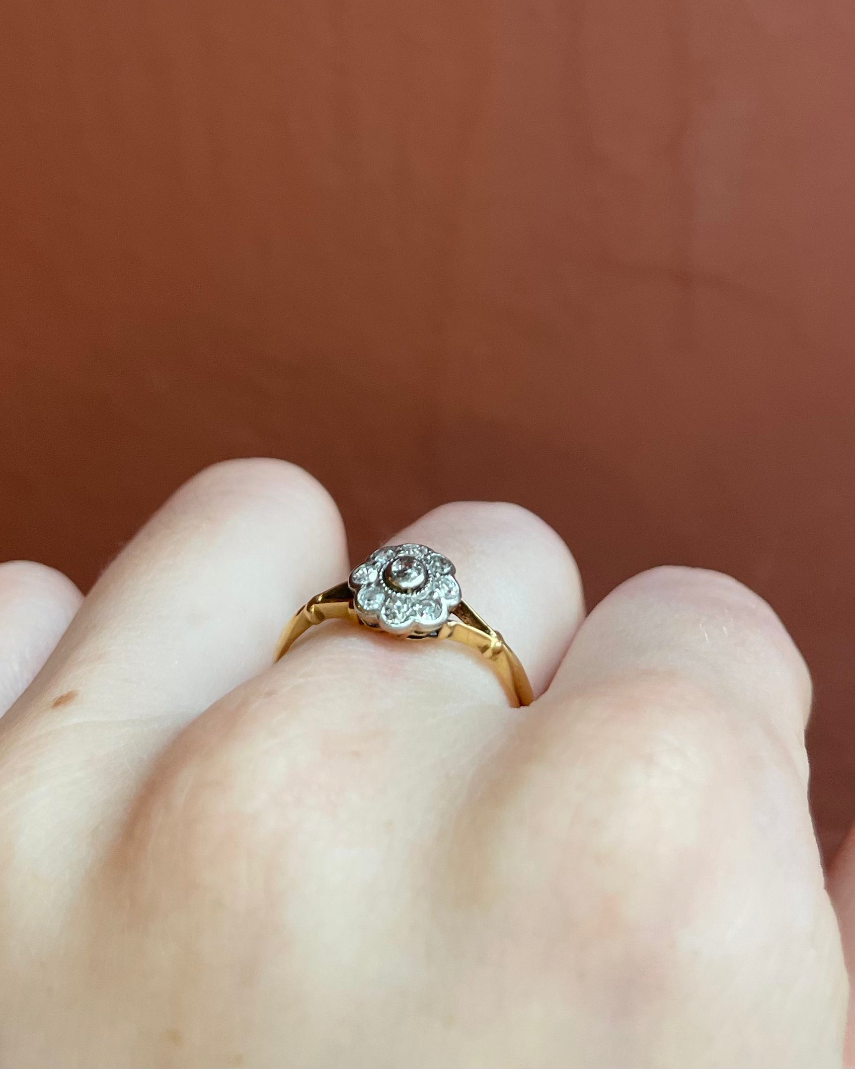 Art Deco Daisy Diamond Ring "Mielle"