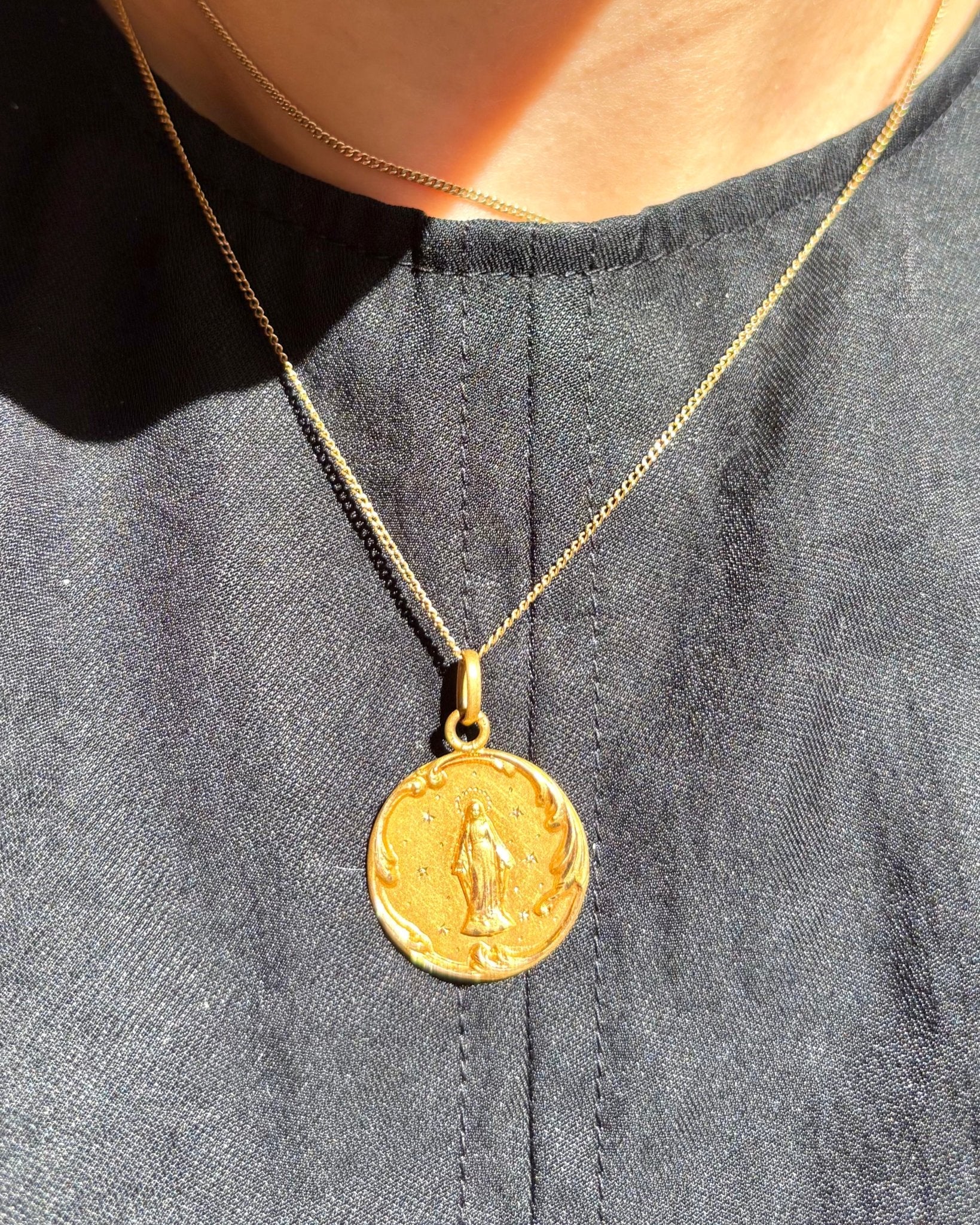 Médaillon Or Jaune 18 carats "Maria" - Elliade Paris