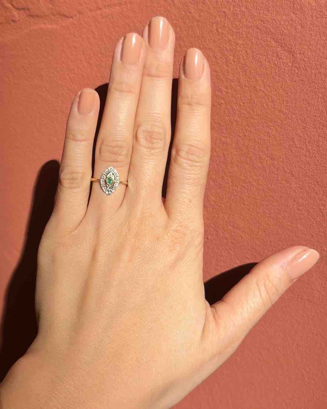 Bague Style Art-Déco Émeraude et Diamants "Monia"