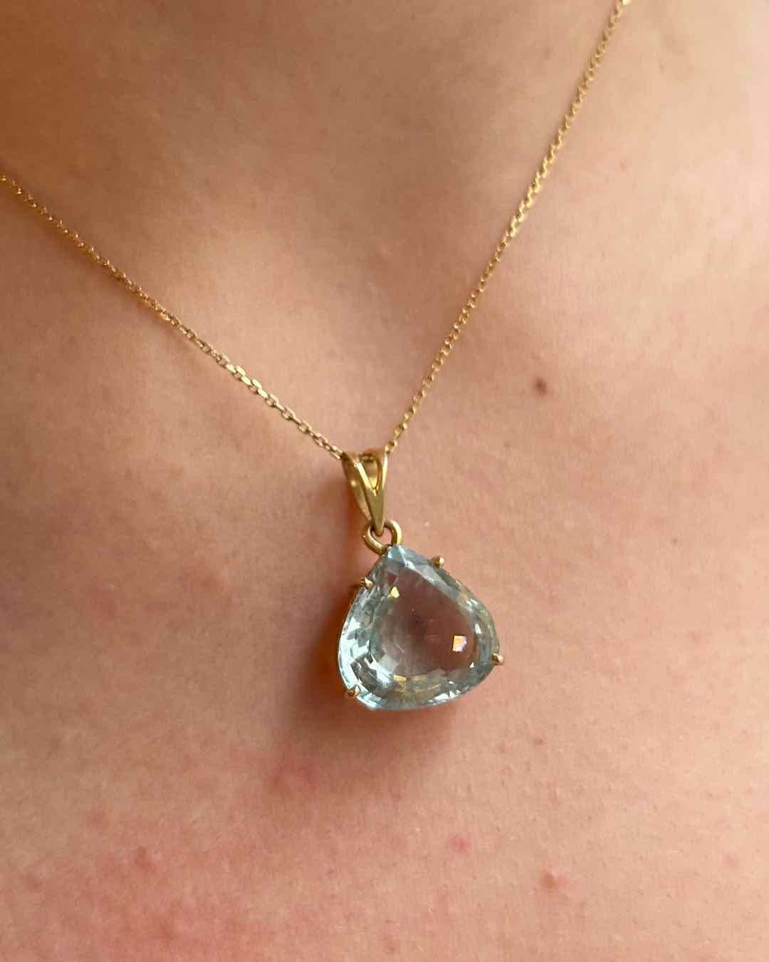 Pendentif Aigue - Marine 10 carats "Béa" - Elliade Paris