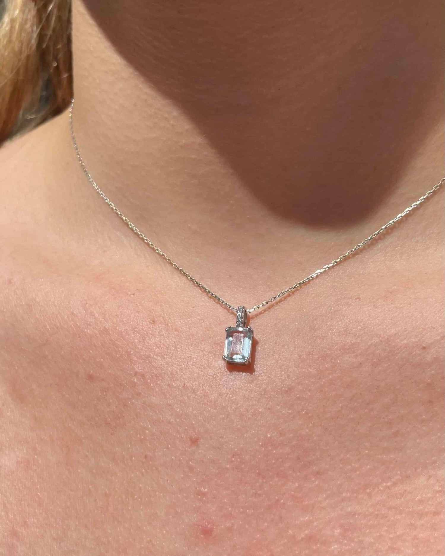 Pendentif Aigue - Marine 1.15 carat et Diamants "Maily" - Elliade Paris