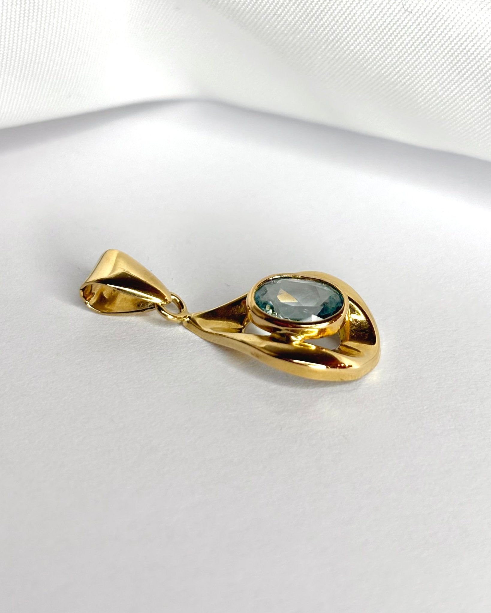 Pendentif Aigue - Marine 1.35 carat "Sienna" - Elliade Paris