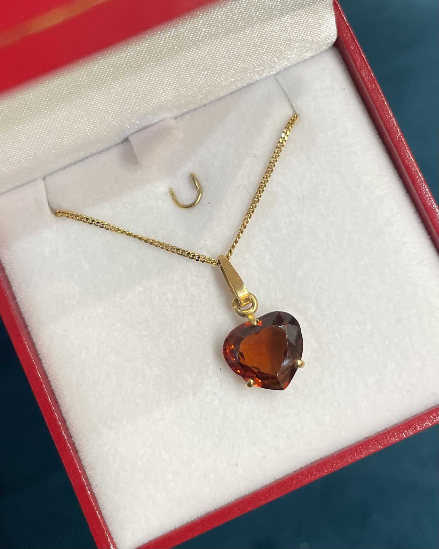 6.70 carat "Gianni" Garnet Pendant