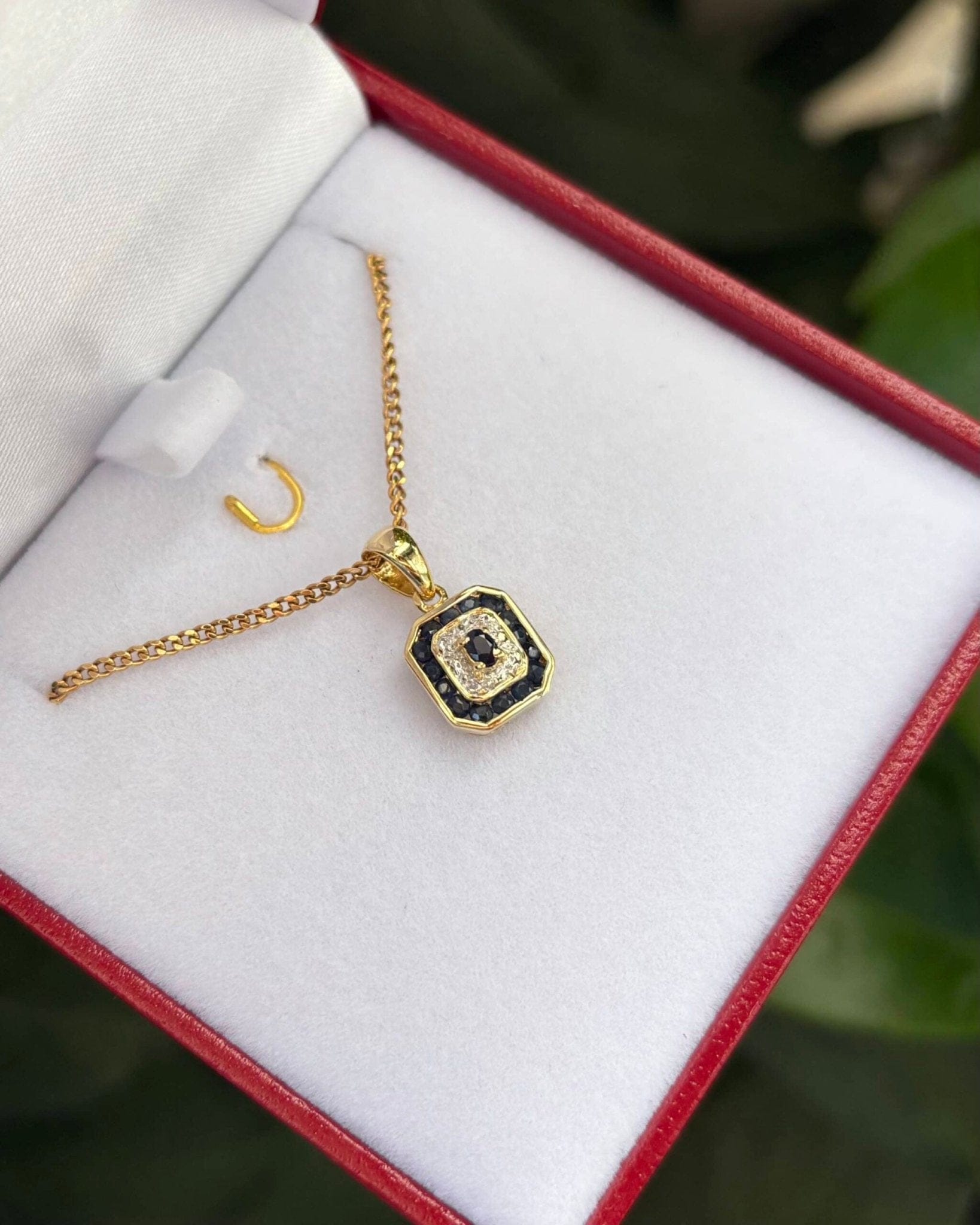 Pendentif Art - déco Saphirs 0.35 carat "Mia" - Elliade Paris