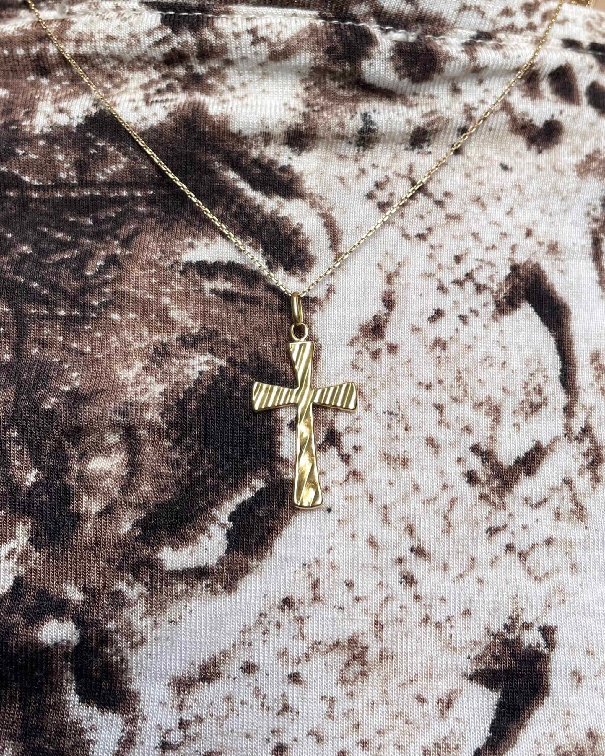 Pendentif Croix Or jaune "Corinna" - Elliade Paris