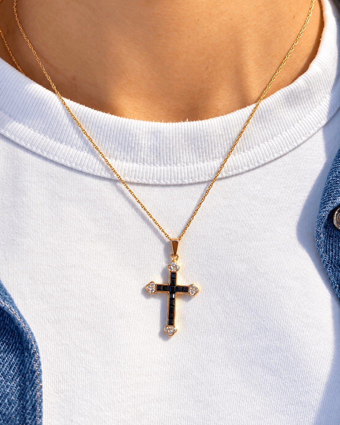 Pendentif Croix Saphirs 0.60 carat & Diamants "Joseph" - Elliade Paris