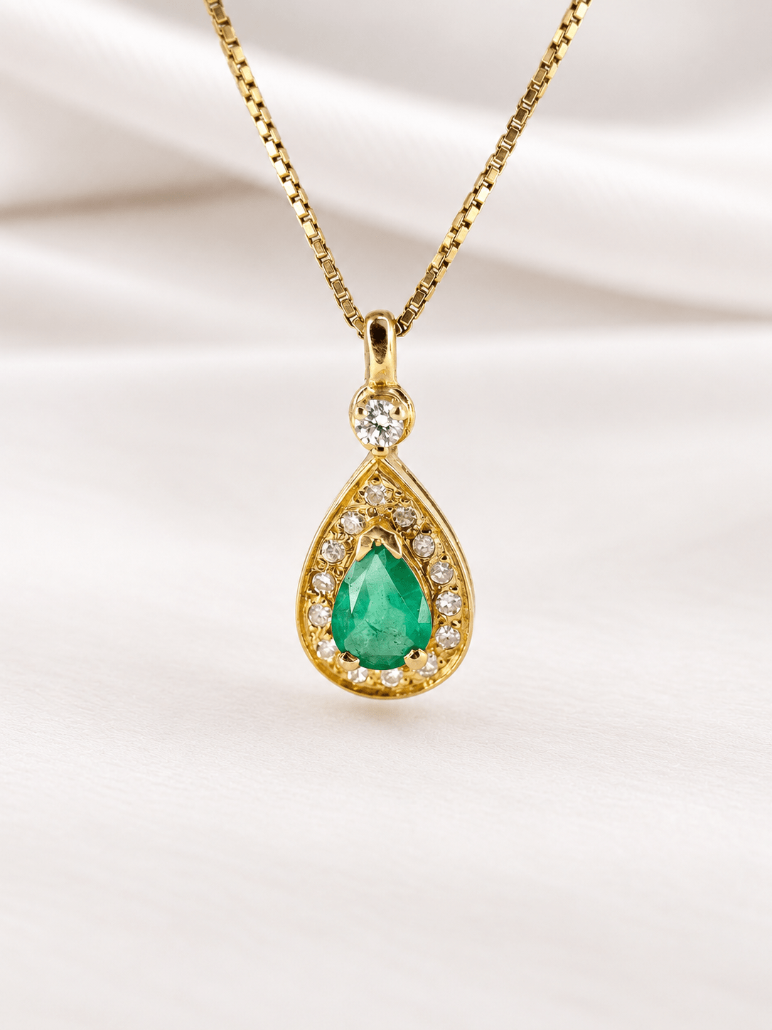 Pendentif Émeraude 0.71 carat & Diamants "Carolina" - Elliade Paris