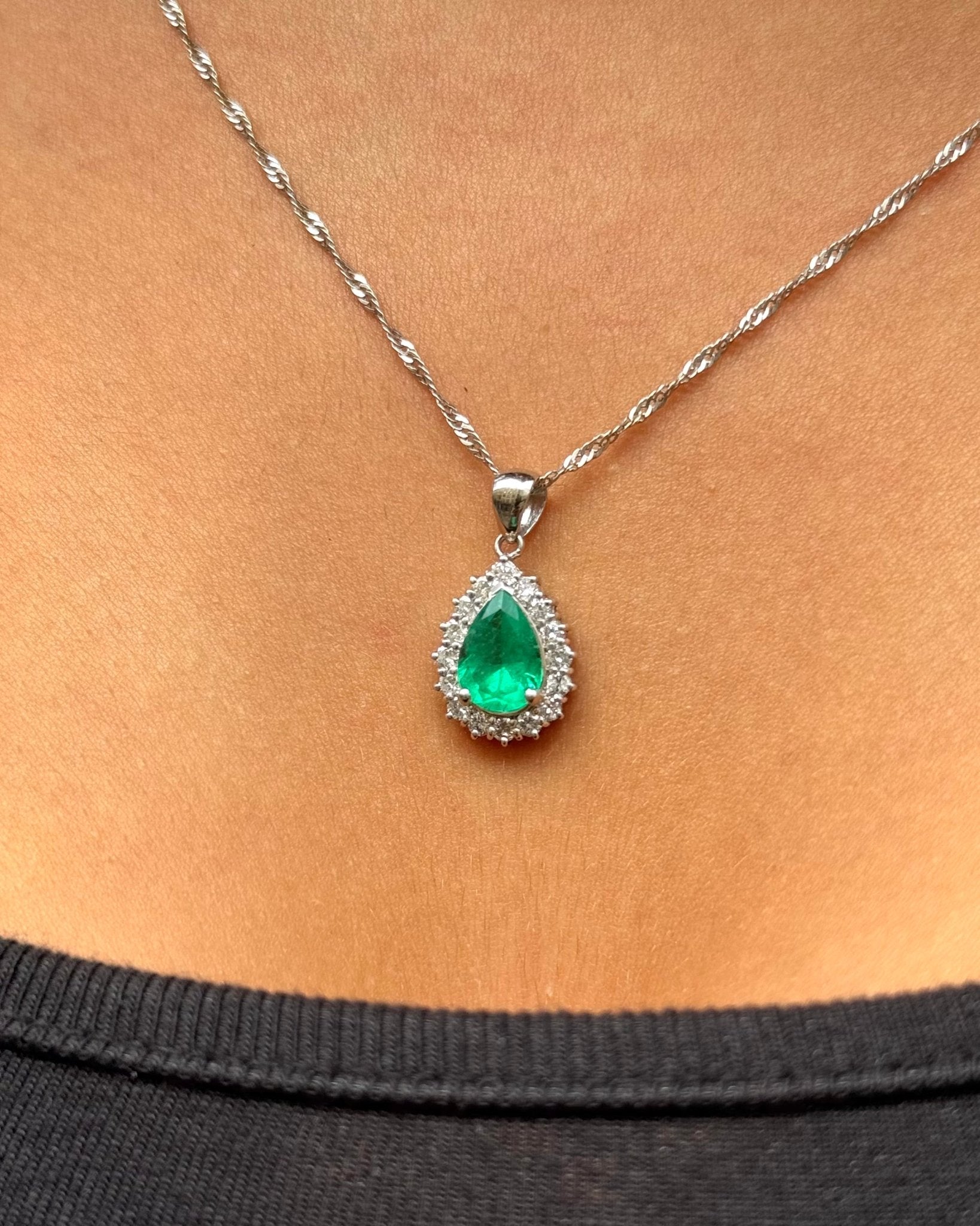 Pendentif Émeraude Colombienne 1.50 carat & Diamants 0.51 carat "Angelique" - Elliade Paris