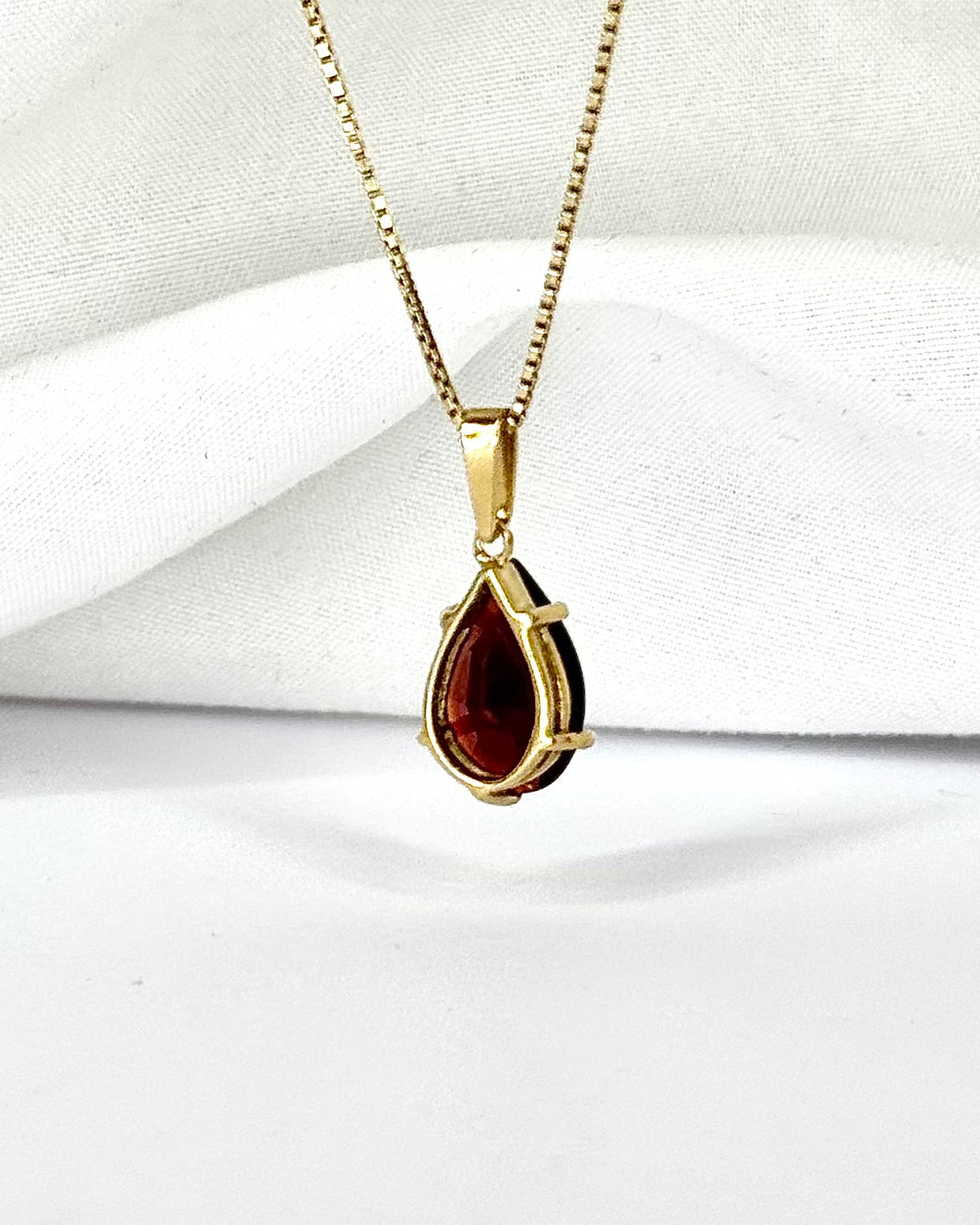 Pendentif Grenat 3.35 carats "Pablo" - Elliade Paris