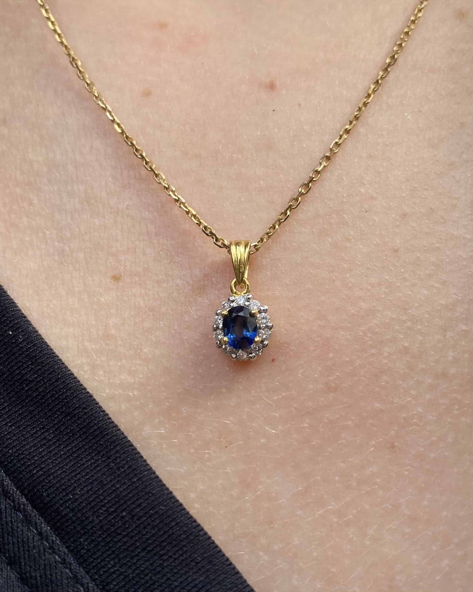 Pendentif Marguerite Saphir & Diamants "Liza" - Elliade Paris