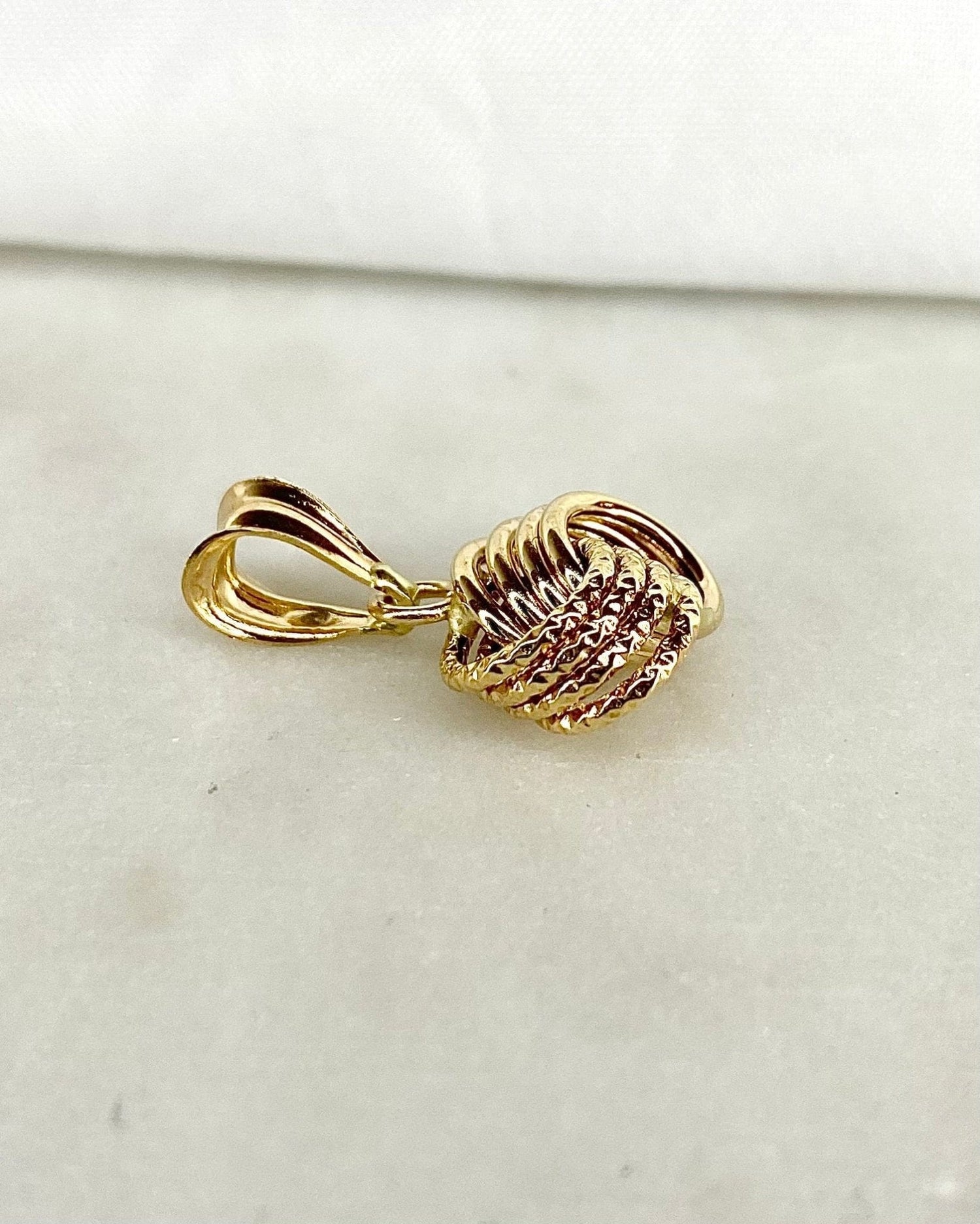 Pendentif Or Jaune 18 carats Anneaux "Appoline" - Elliade Paris