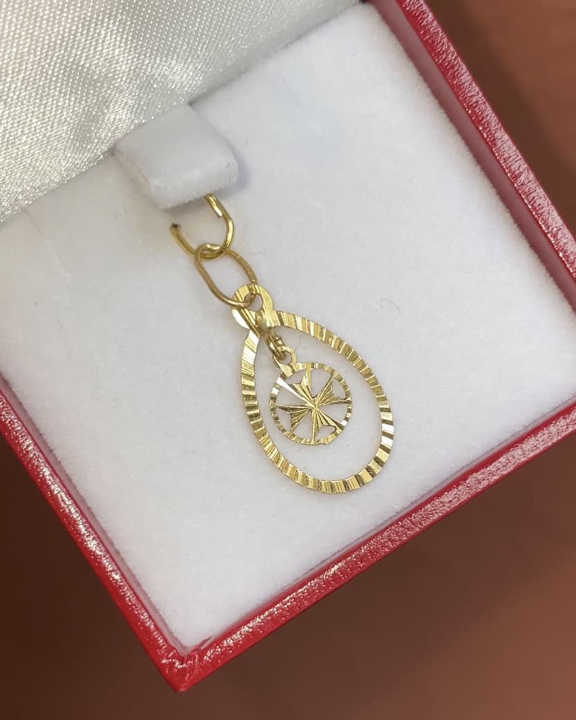 Pendentif Goutte Croix Or jaune "Mona"