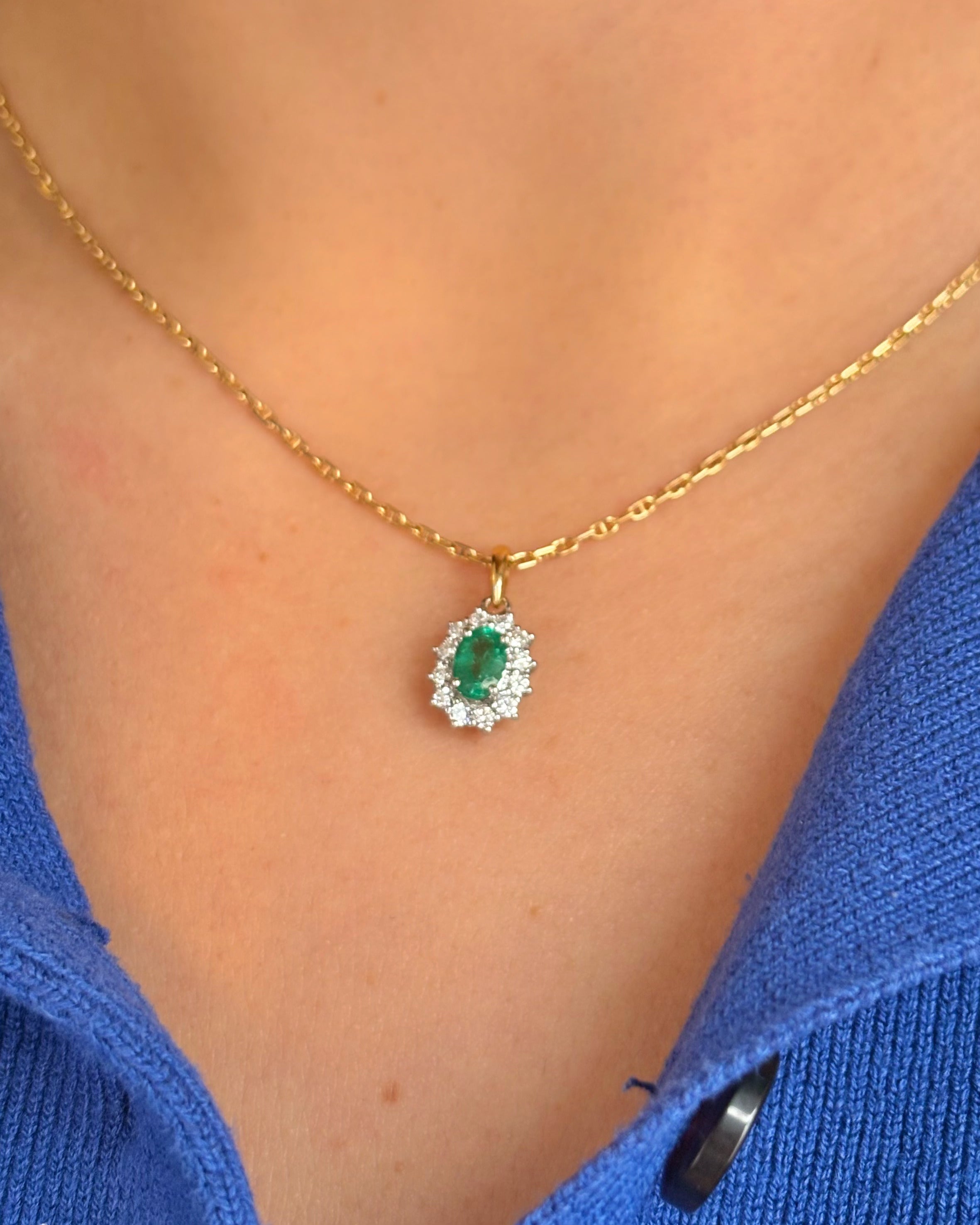 Colgante Margarita Esmeralda de 0.40 quilates y Diamantes de 0.24 quilates «Méline»