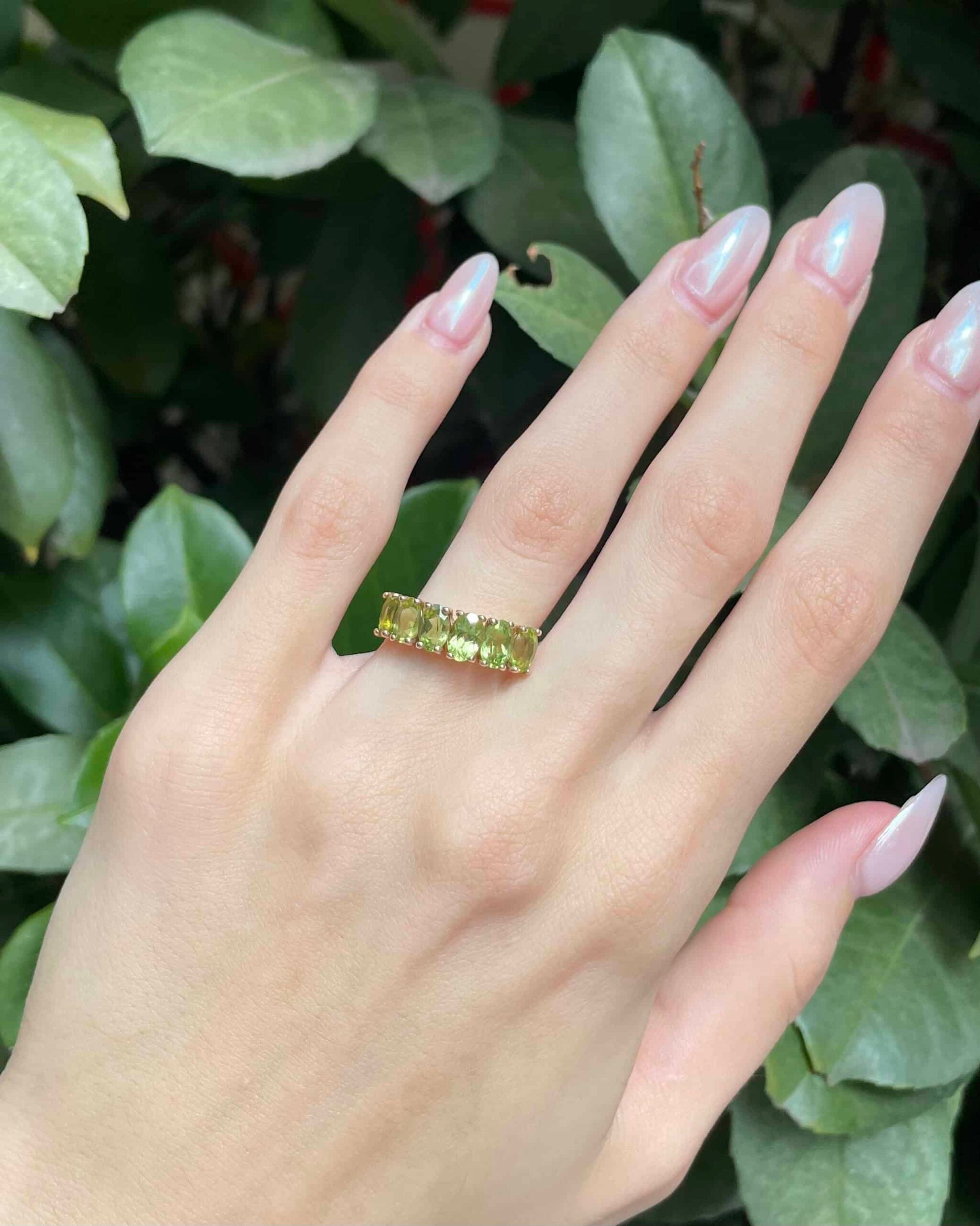 Bague Rivière péridots 3 carats "Svetlana"