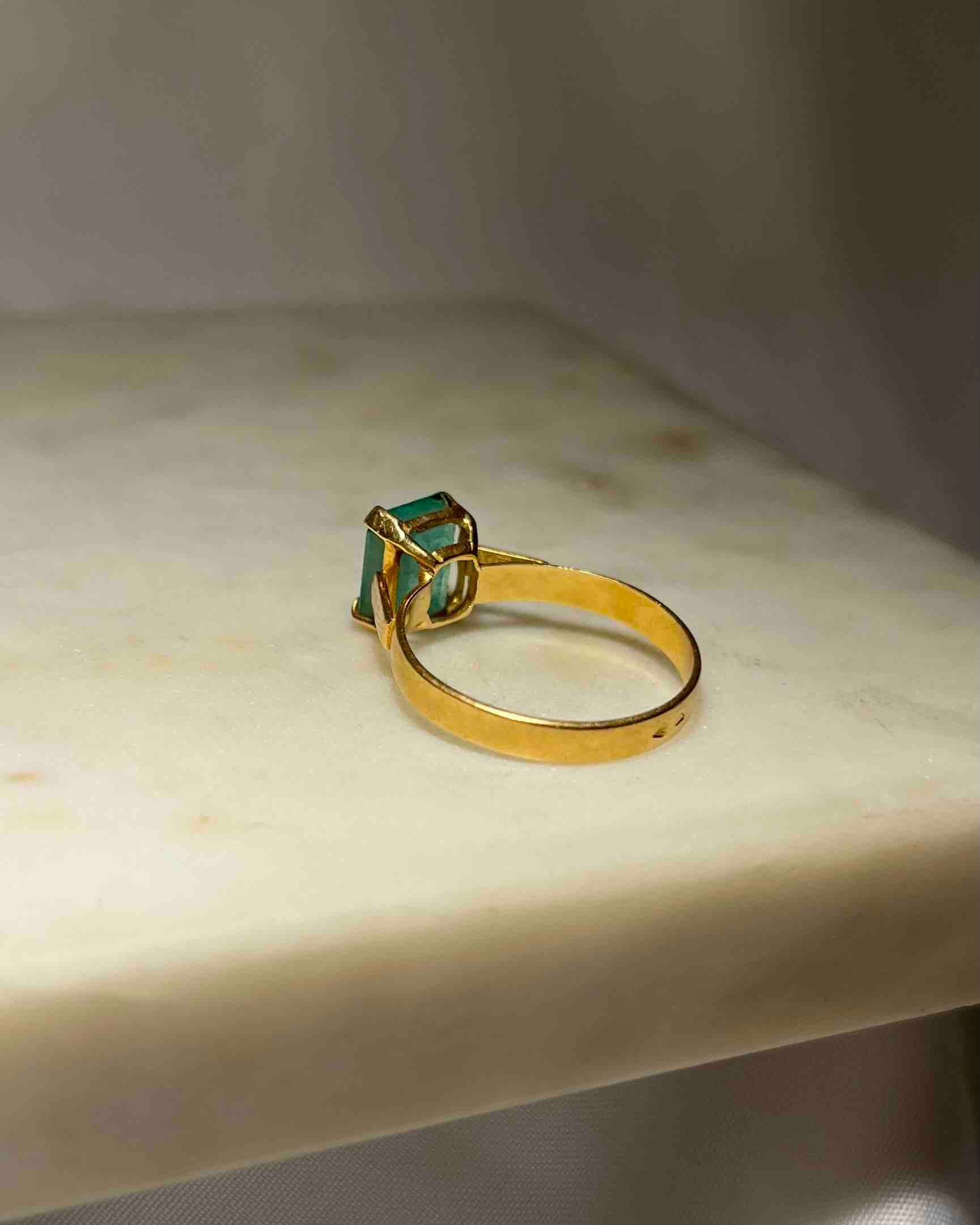 Bague Émeraude & Or vintage "Lia"