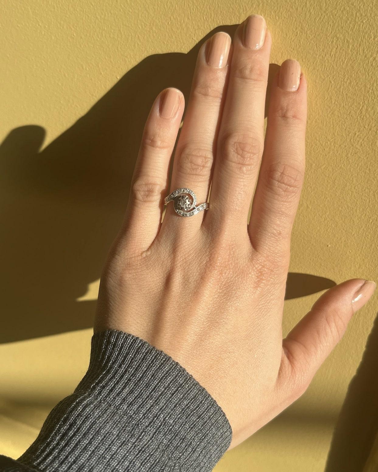 Bague vintage tourbillon diamants "Ysaline"