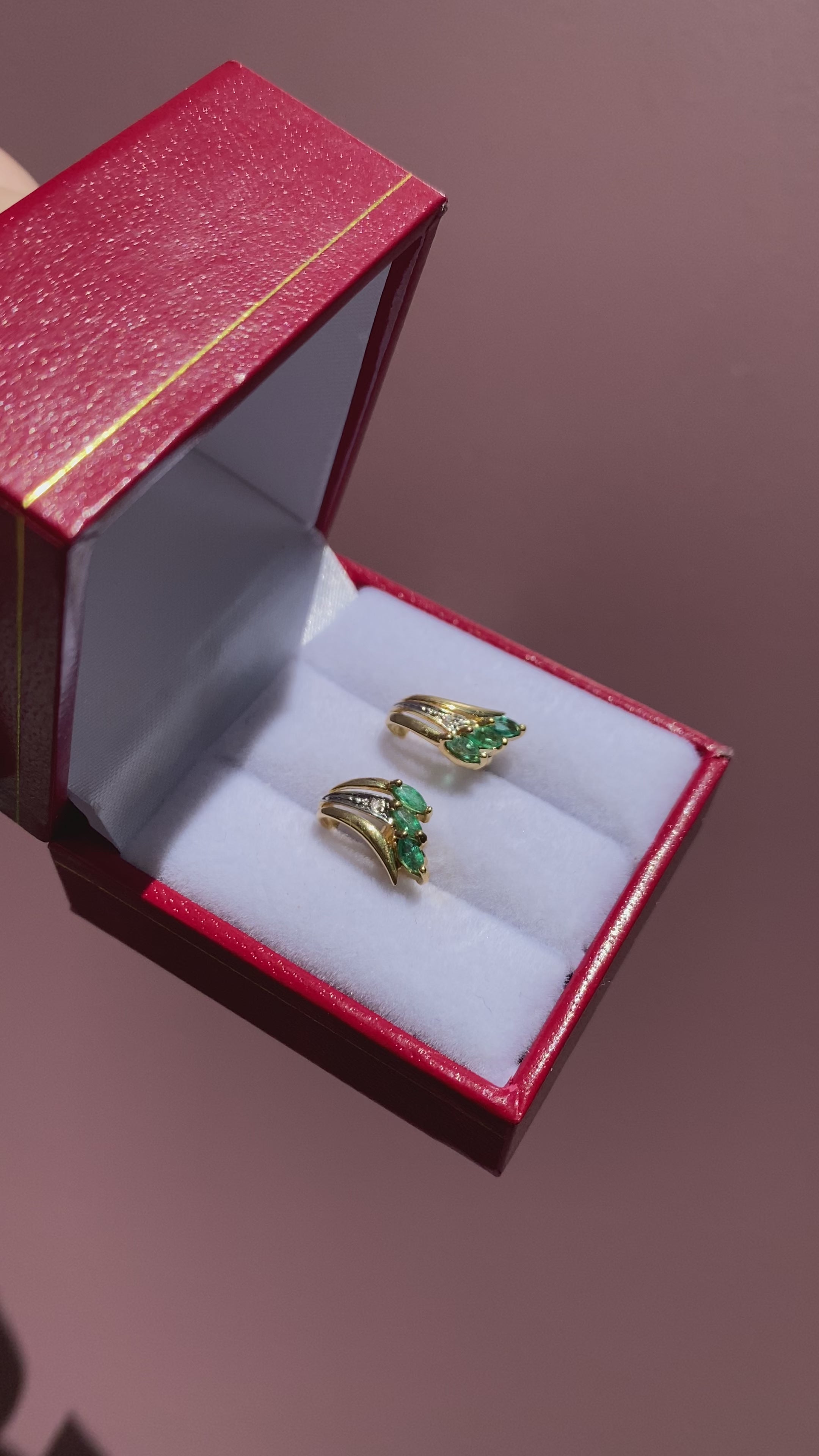 Boucles Trilogie Emeraudes 0.42 carat & Diamants "Liorine"