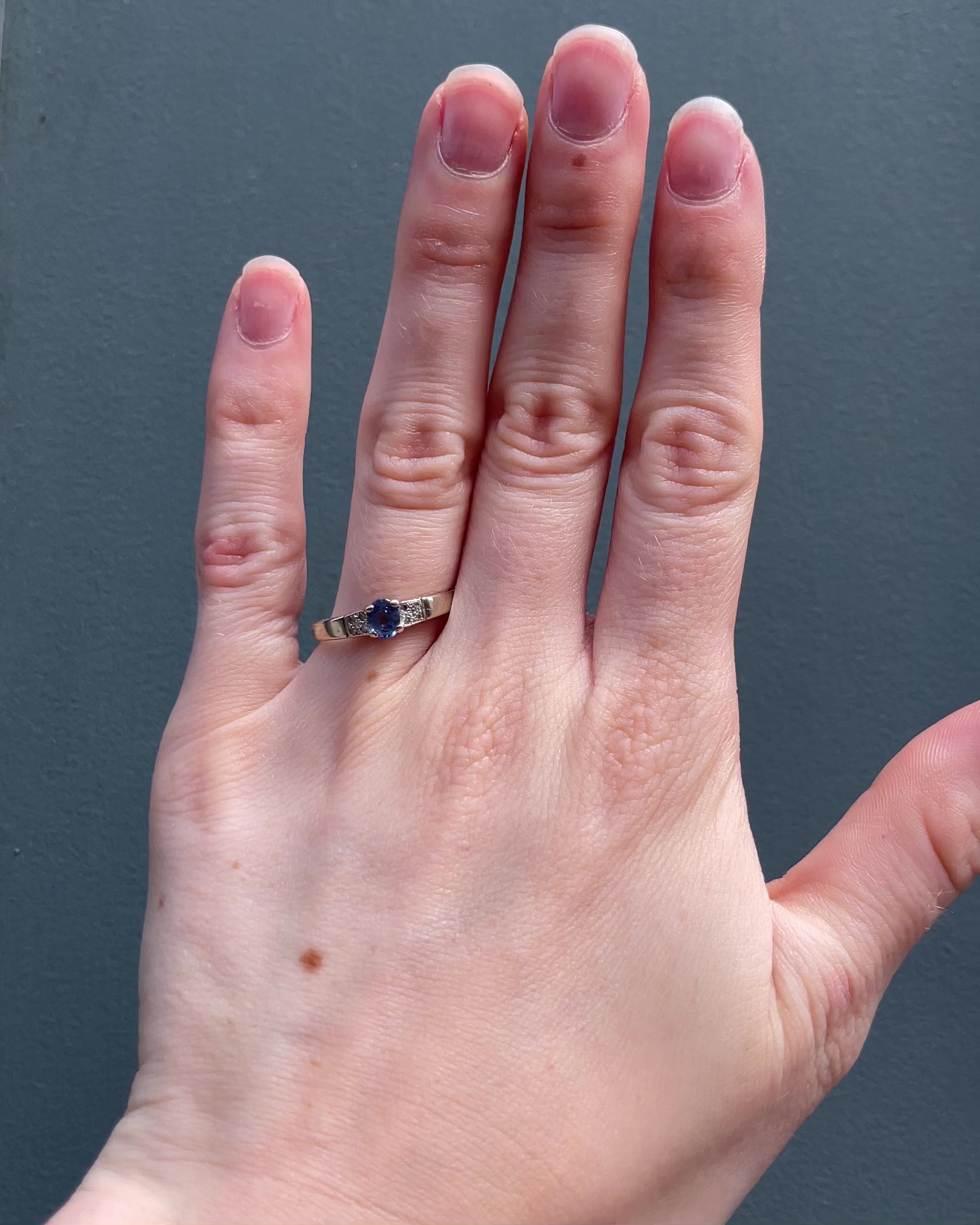 Bague Jonc Saphir 0.40 carat & Diamants "Azilis"