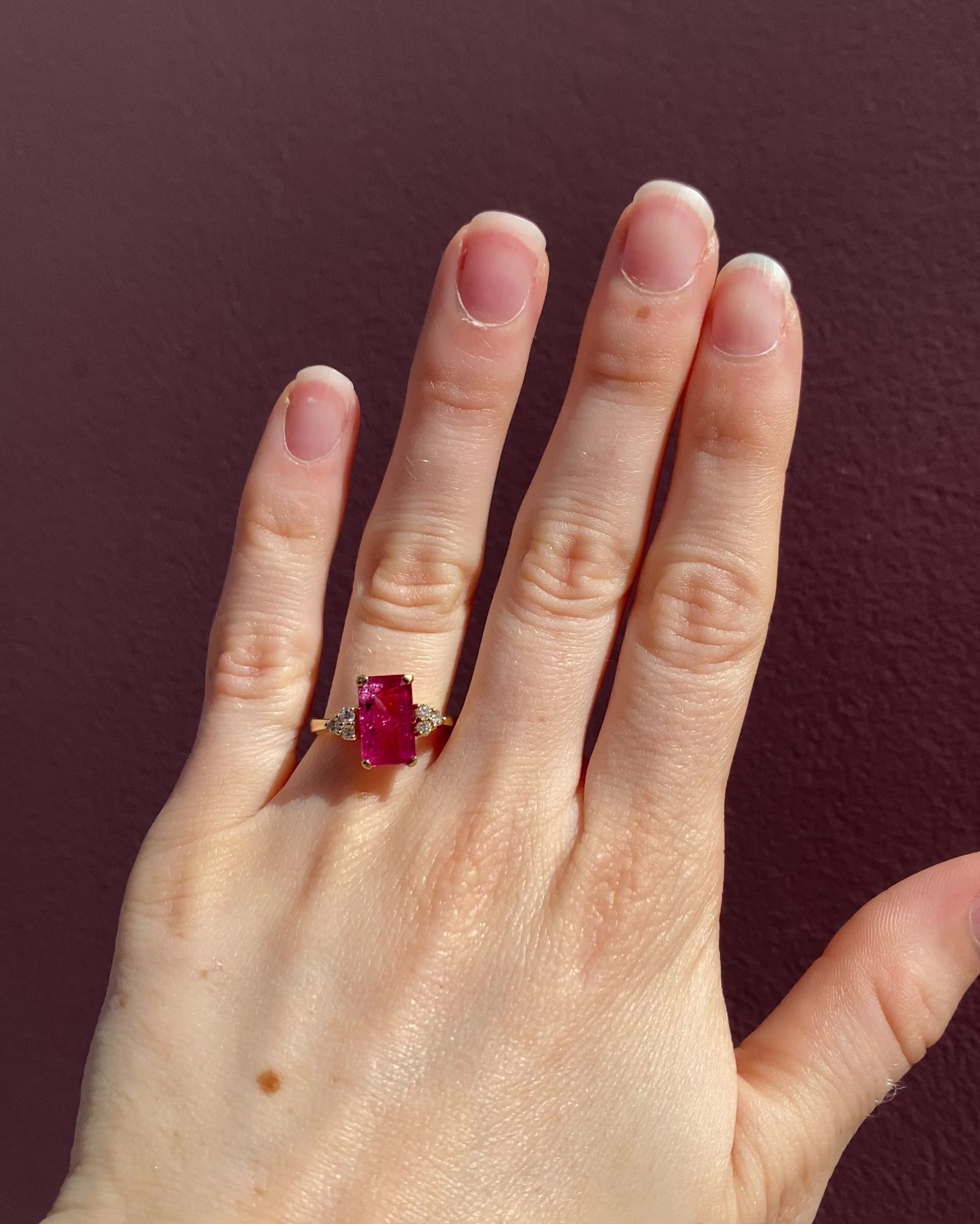 Bague Trilogie Tourmaline Rose 2.80 carats & Diamants "Sanya"