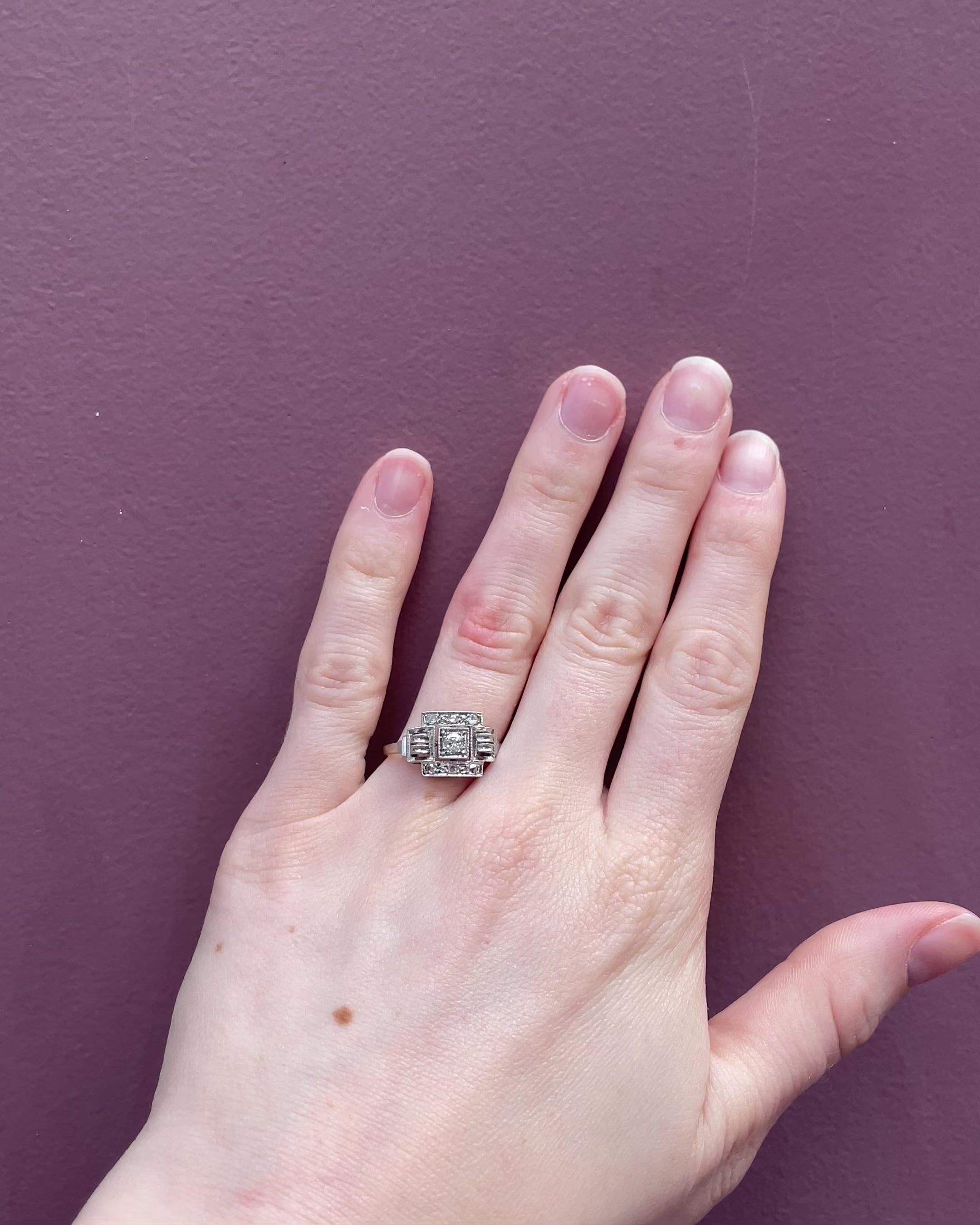 Bague Art-Déco Diamants 0.13 carat "Blanche"