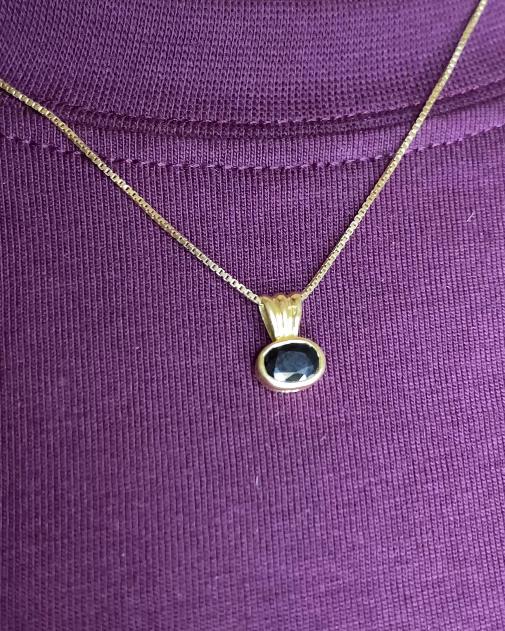 Pendentif Saphir 0.90 carat "Louanne"