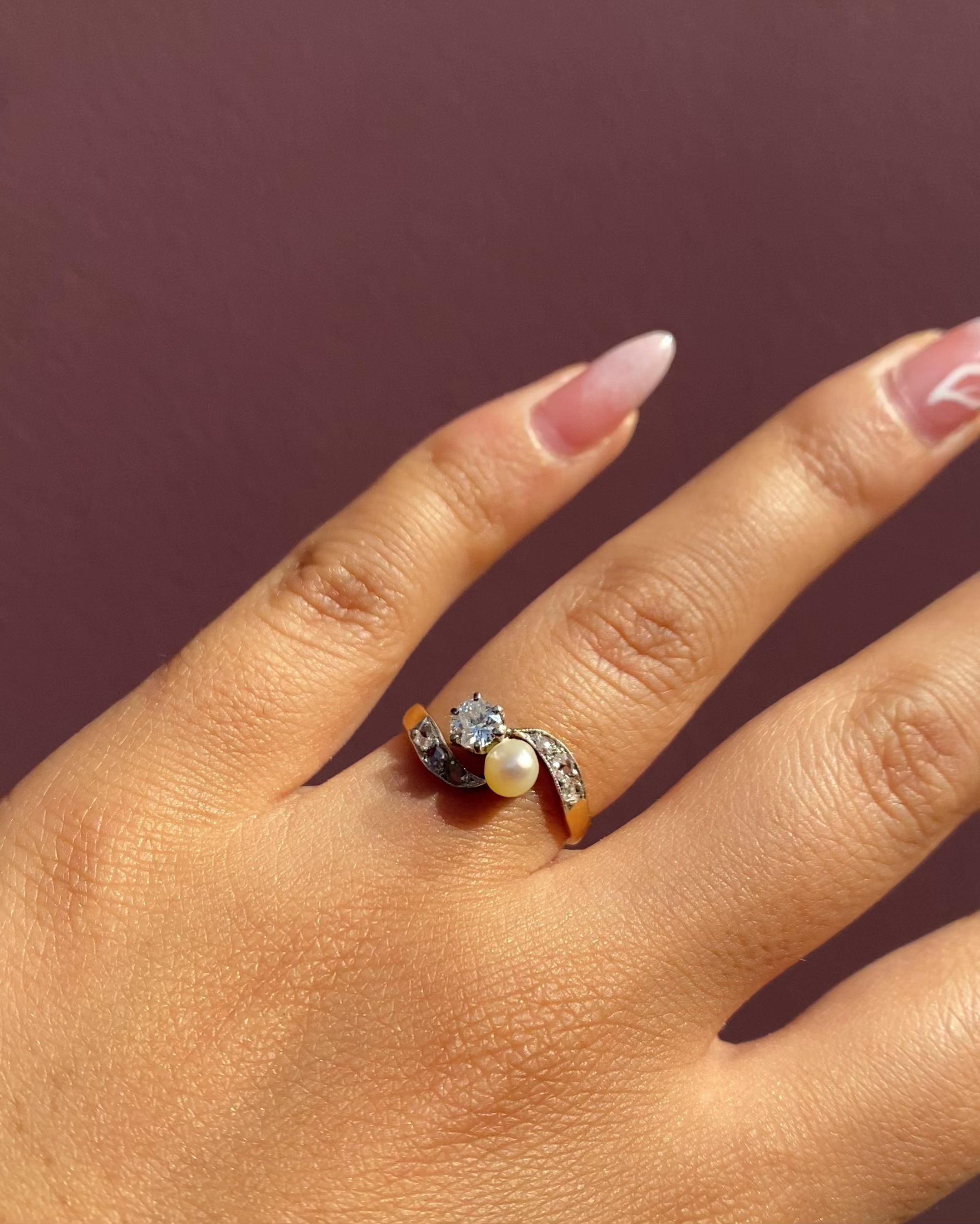 Bague Art-déco Toi & Moi Perle & Diamants 0.45 carat "Prunelle"