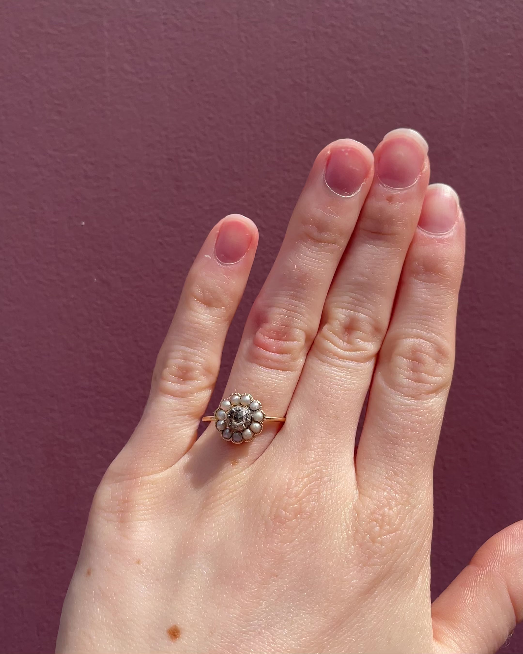 Bague Marguerite Diamant 0.10 carat & Perles "Edina"